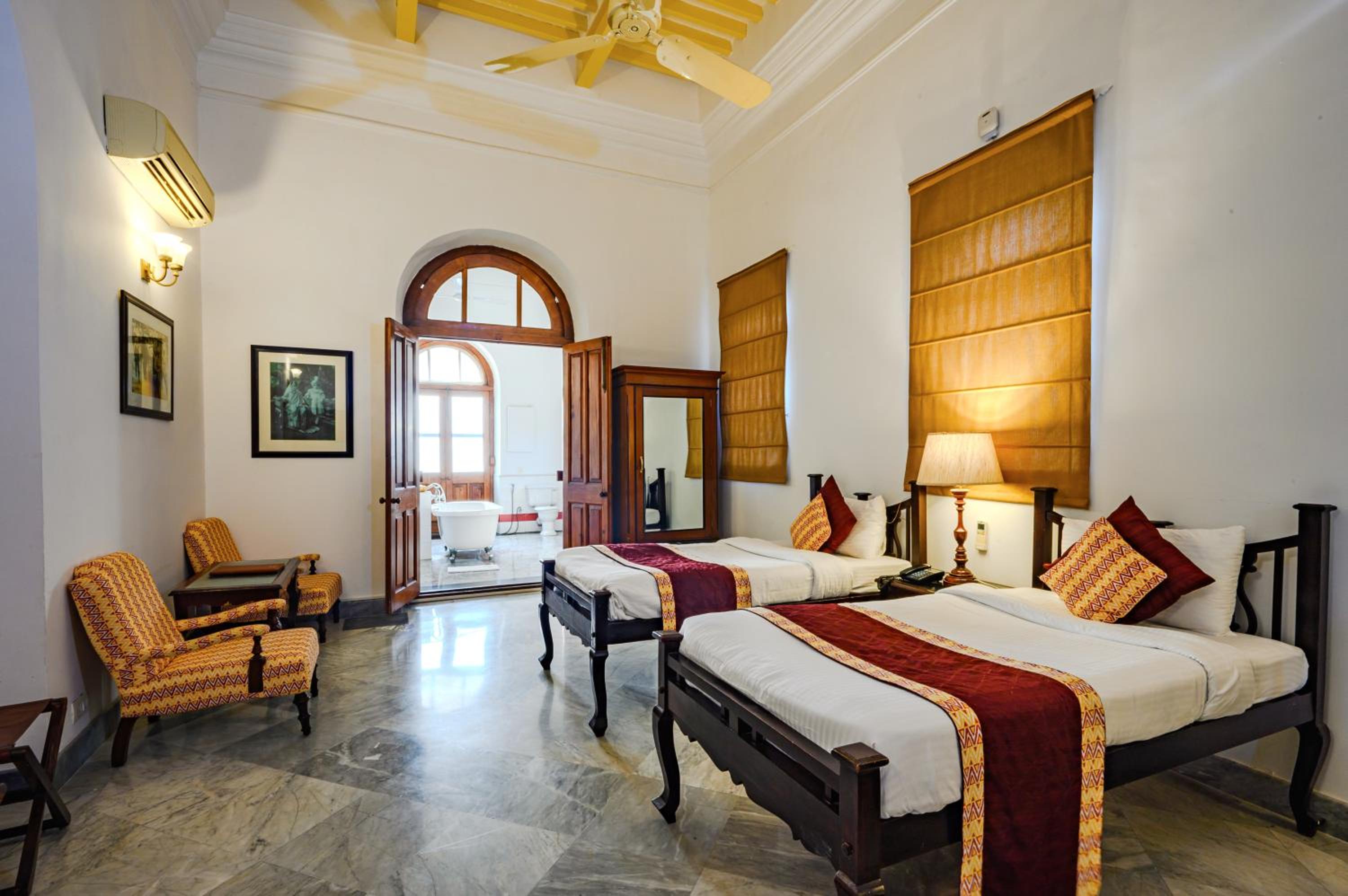 Heritage Comfort - Complimentary Evening Tea, 10% off on Laundry Service photo 3