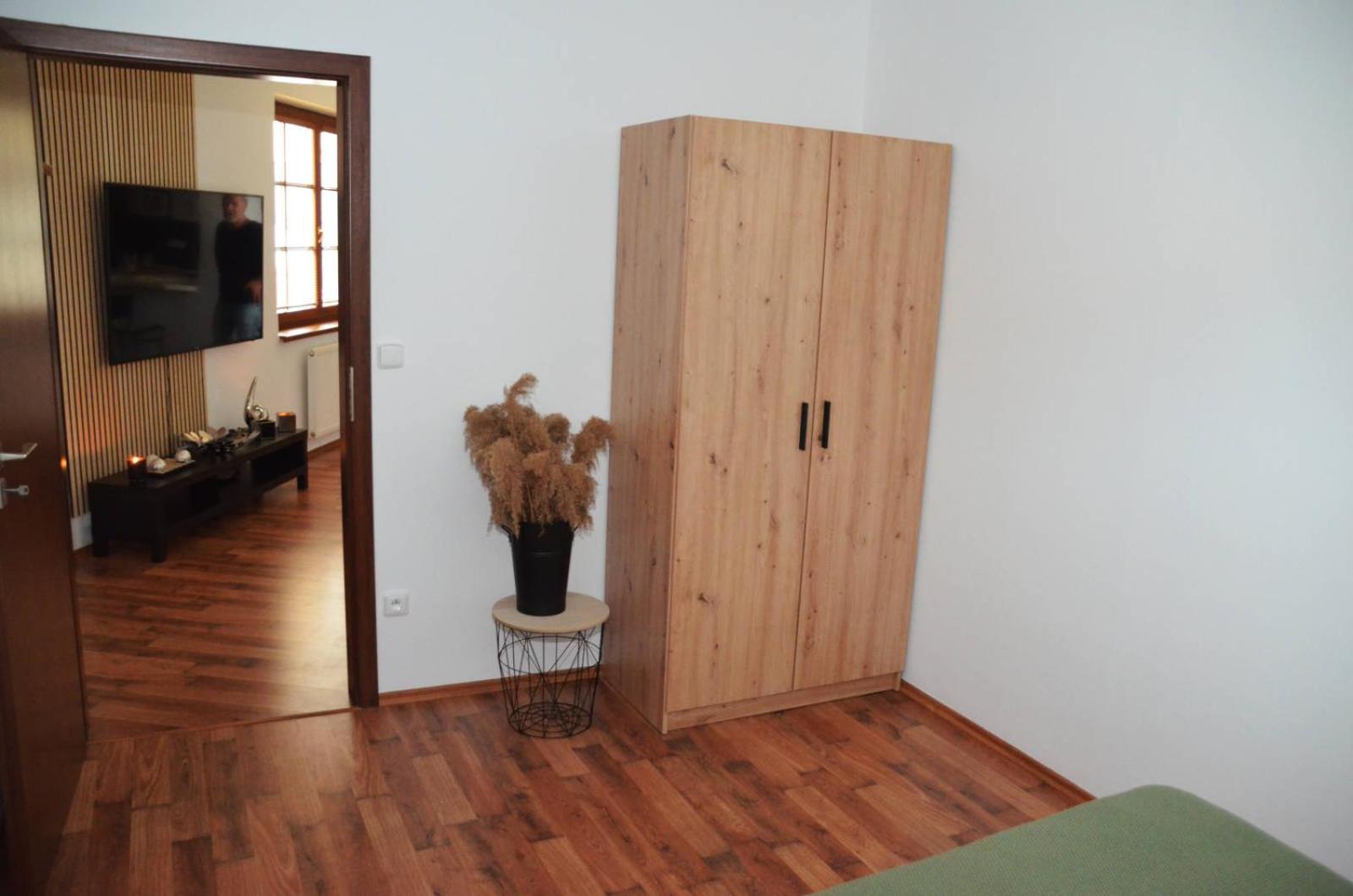 One-Bedroom Apartment photo 2