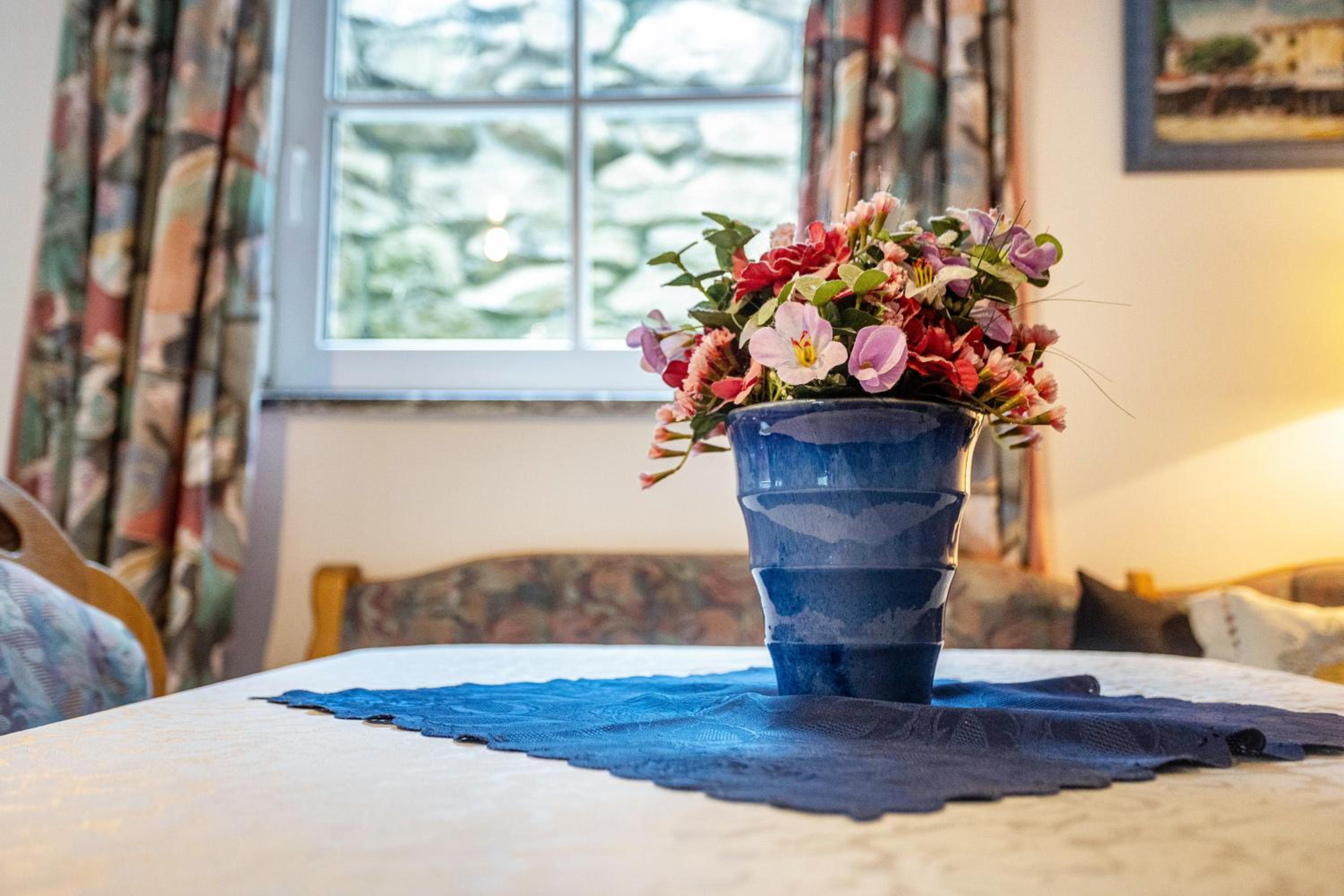 One-Bedroom Apartment with Garden View photo 2