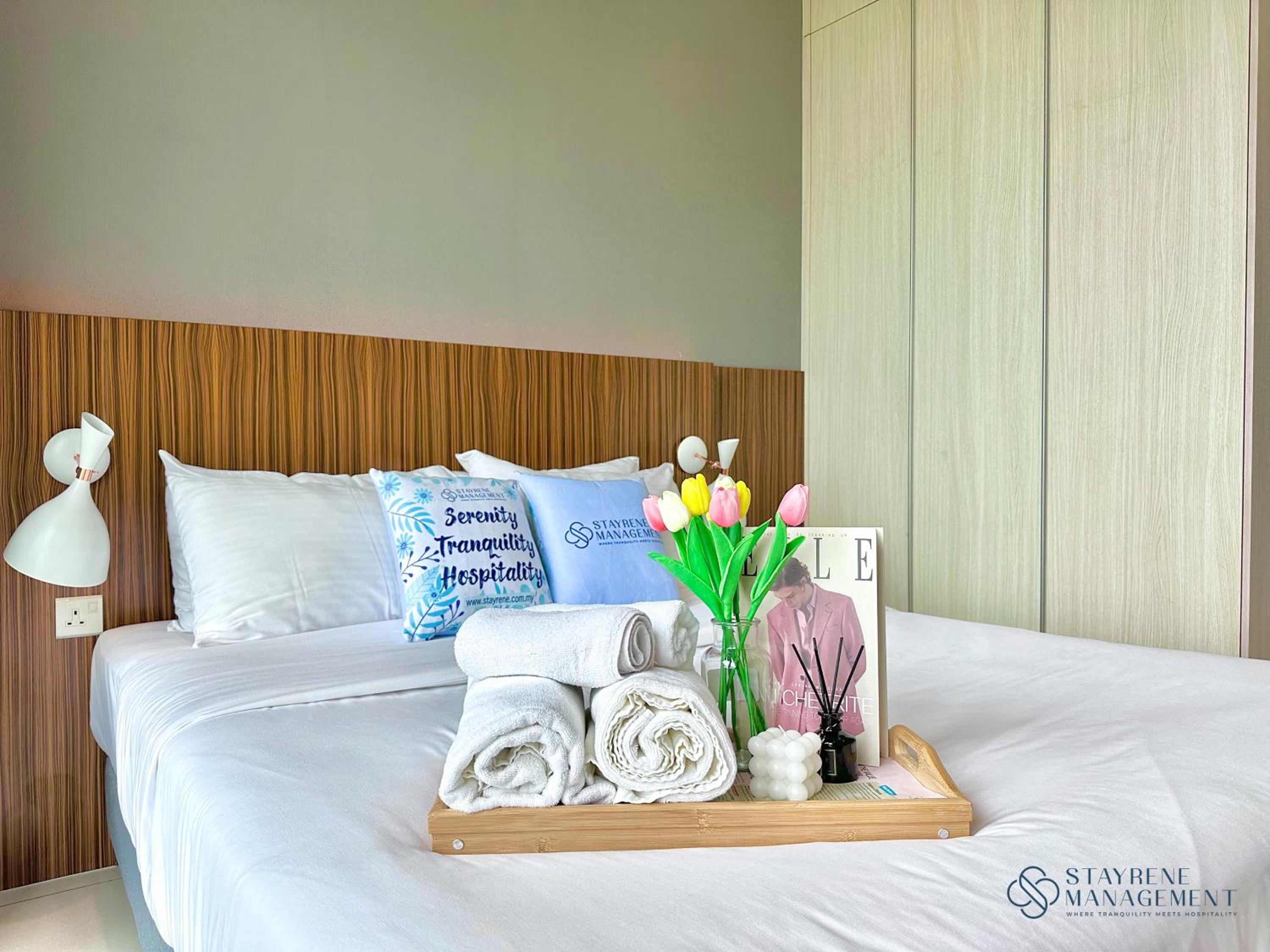 Two-Bedroom Suite - Photo 2