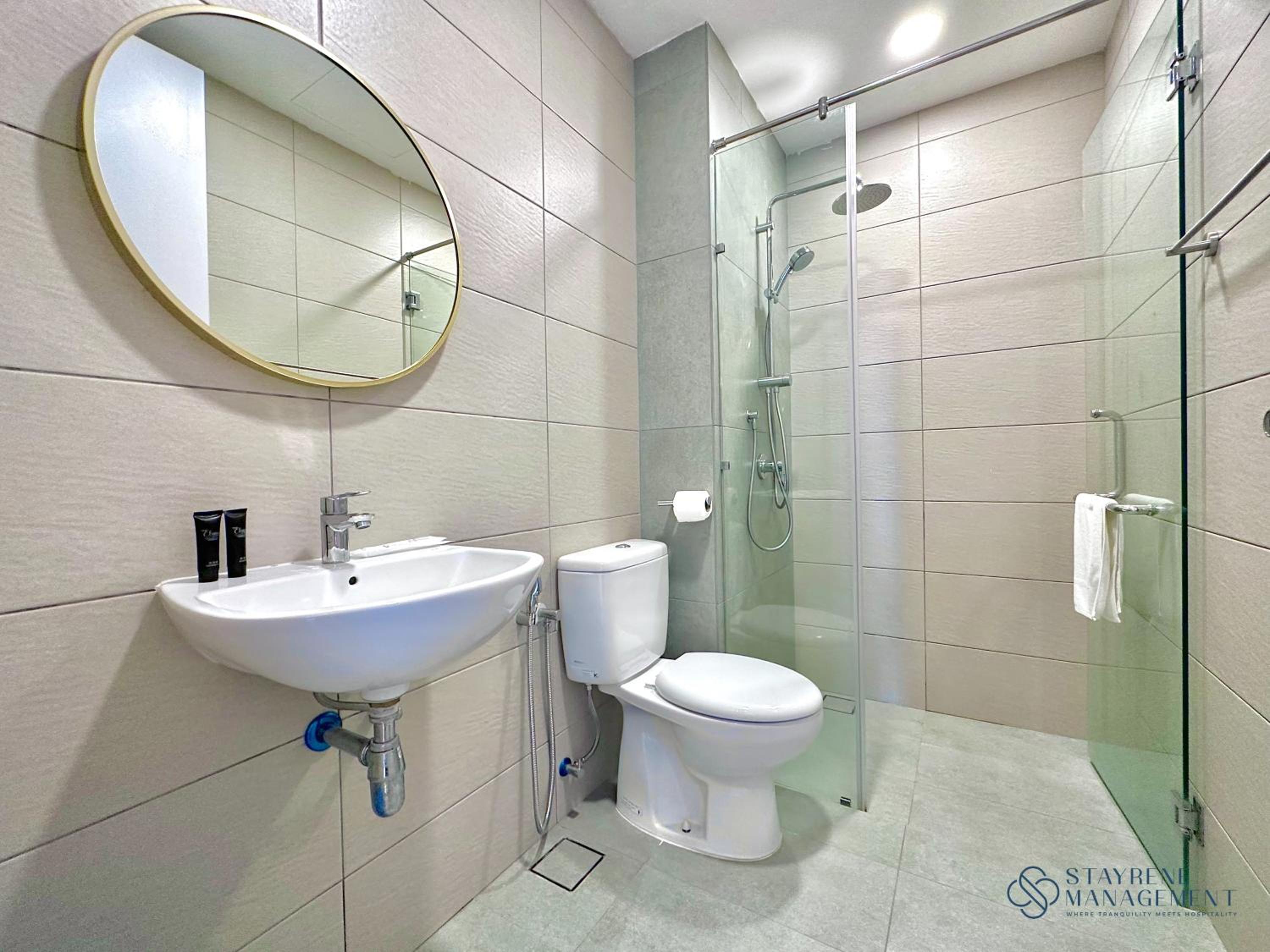 Two-Bedroom Suite - Photo 12