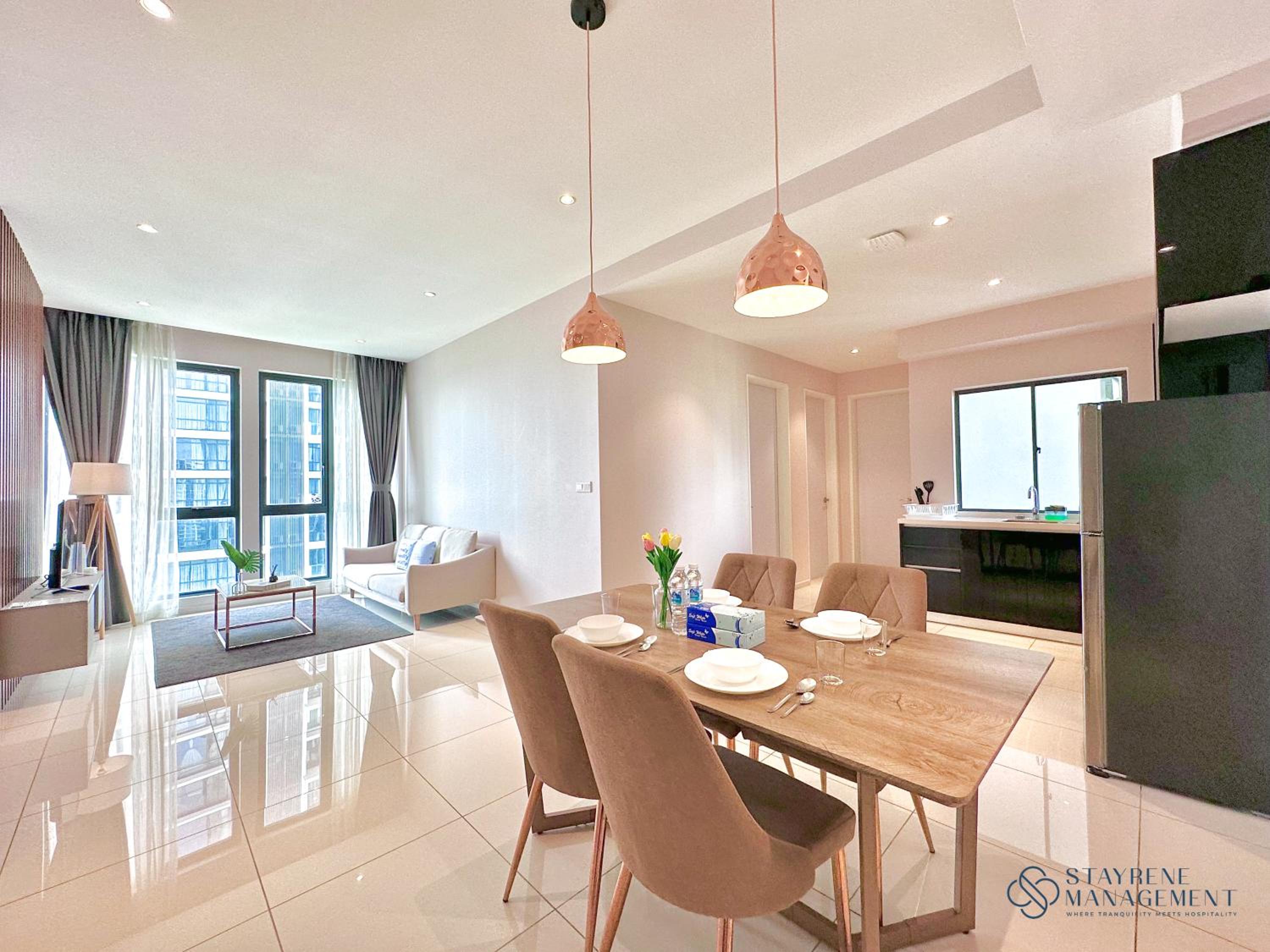Three-Bedroom Suite - Photo 20