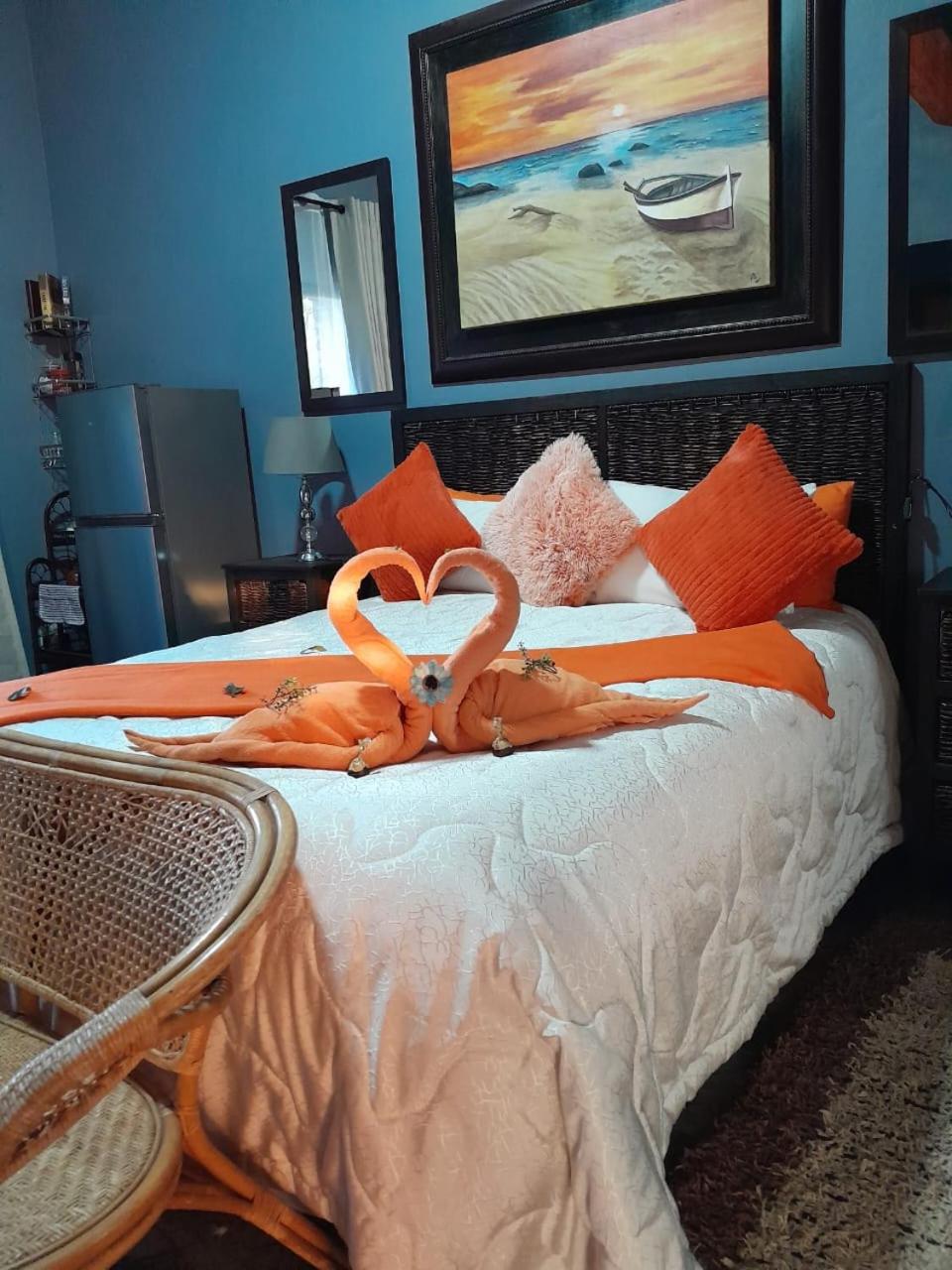 Comfort Queen Room photo 1