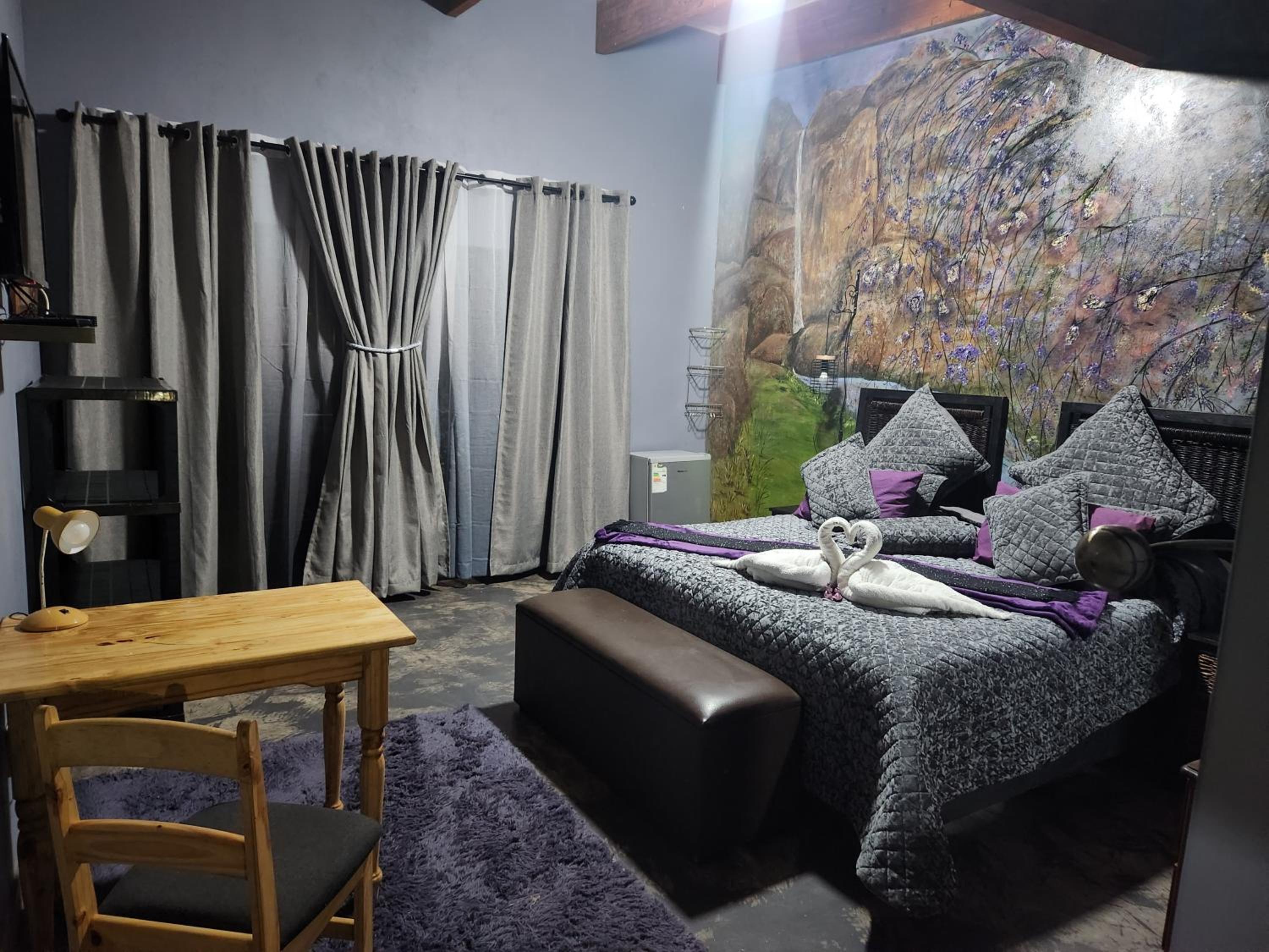 Basic King Room - Photo 19