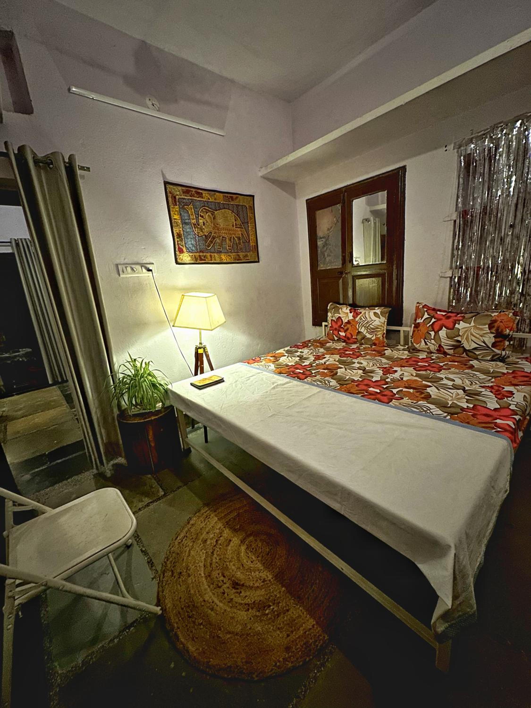 Triple Room with Private External Bathroom photo 2