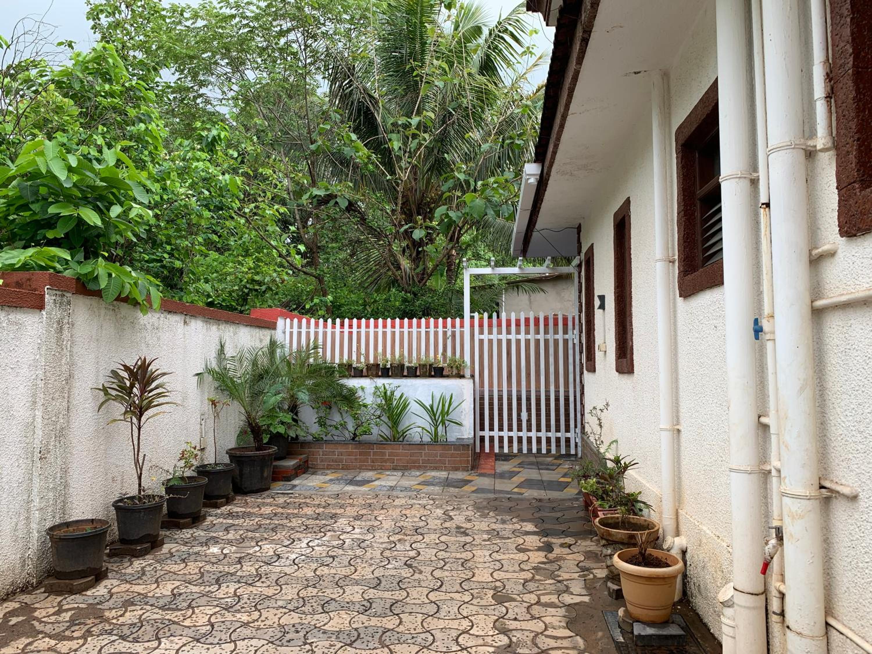 Three-Bedroom Villa photo 2