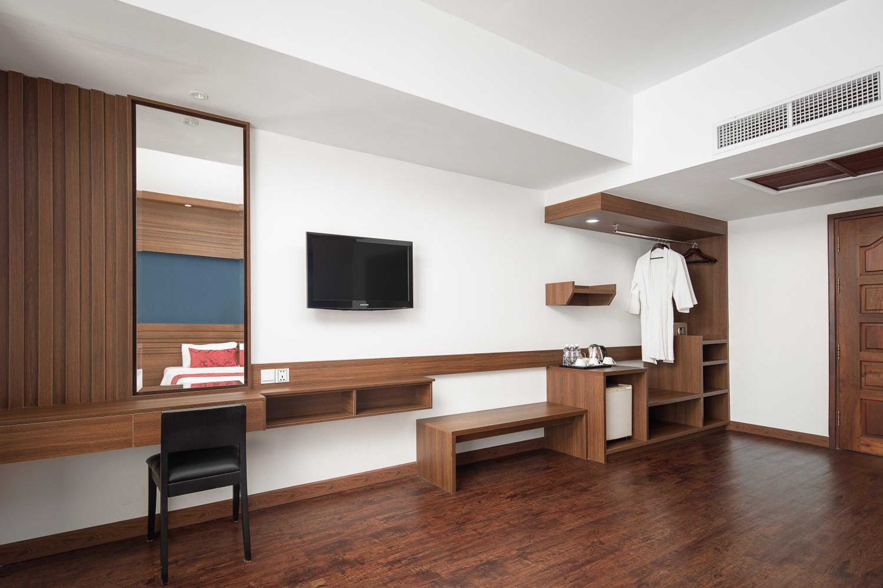 Deluxe Double Room - Photo 6