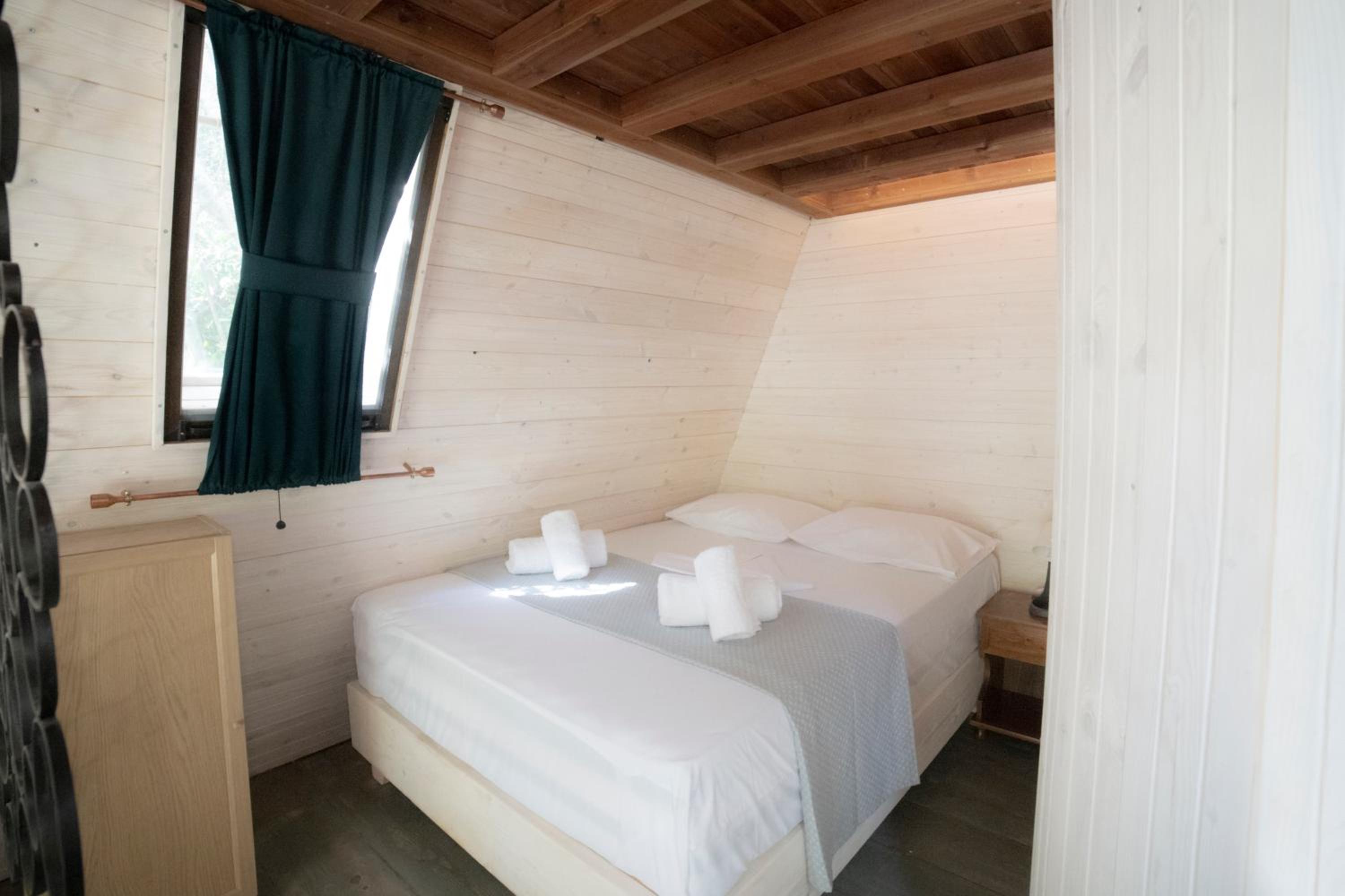 Superior Chalet - Photo 5