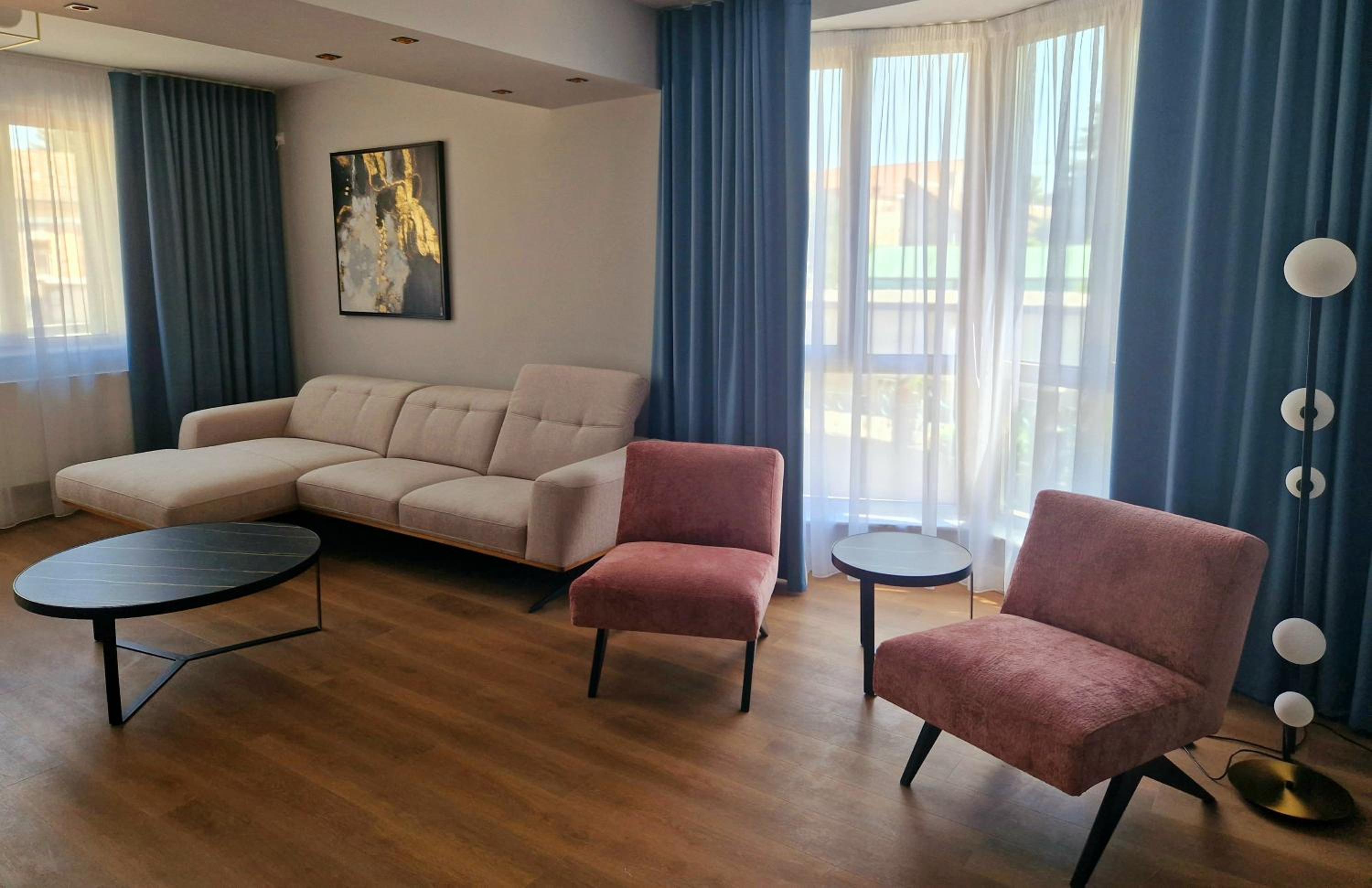 Luxury Suite