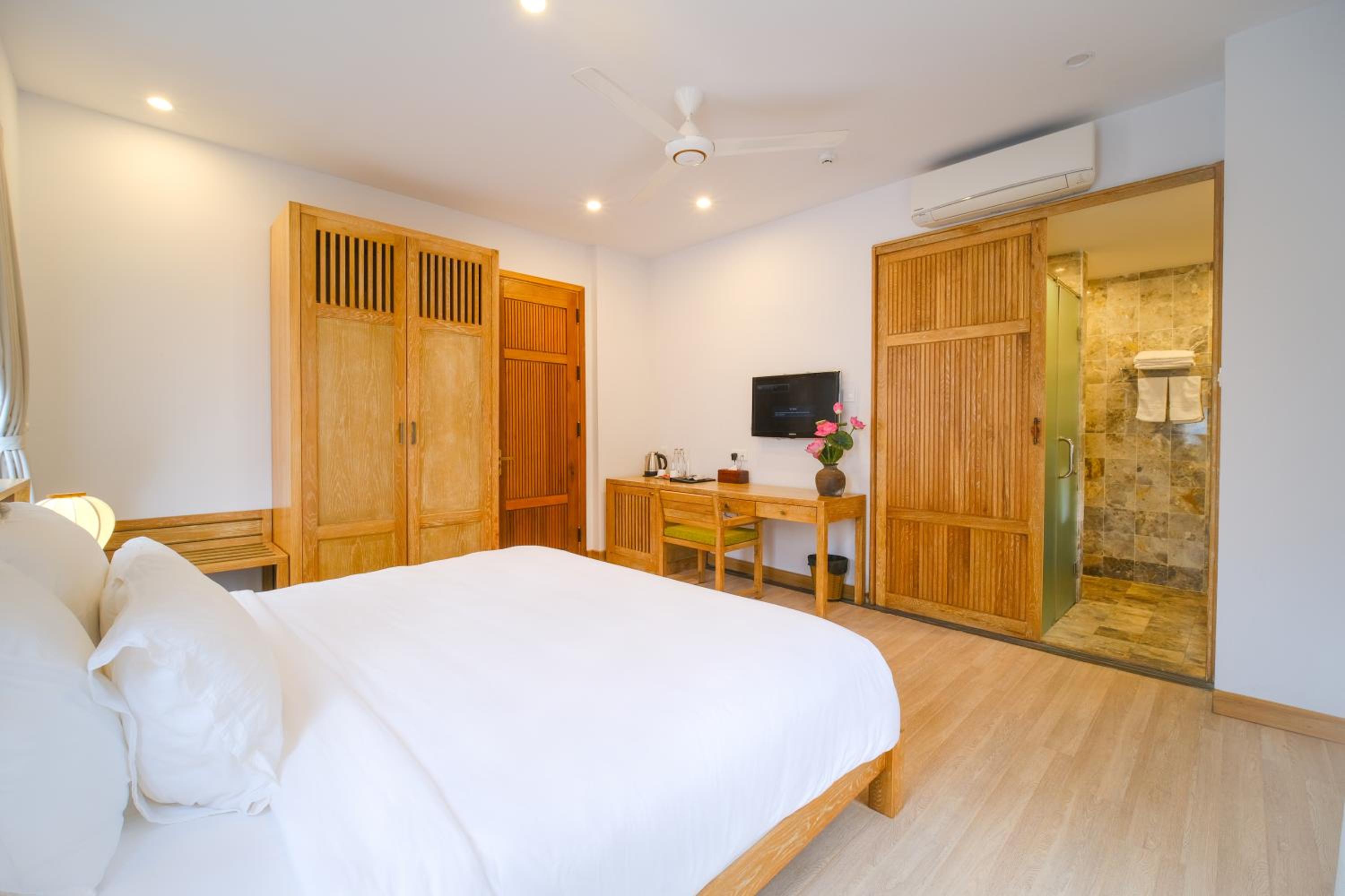 Standard Double Room photo 1