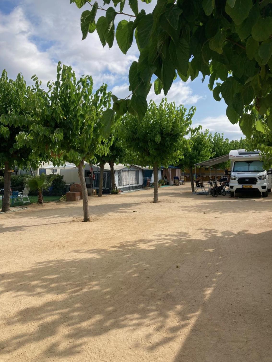 Empty lot with electricity (Bring a tent, caravan, or your own van) photo 2
