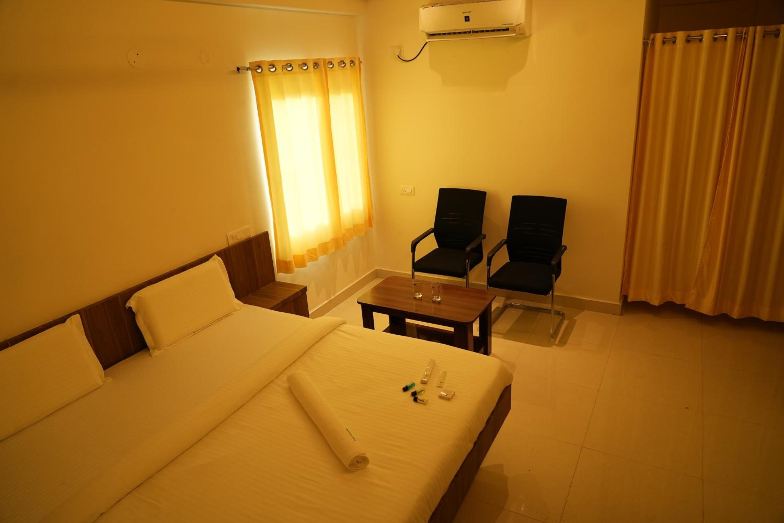 Double Room - Photo 1
