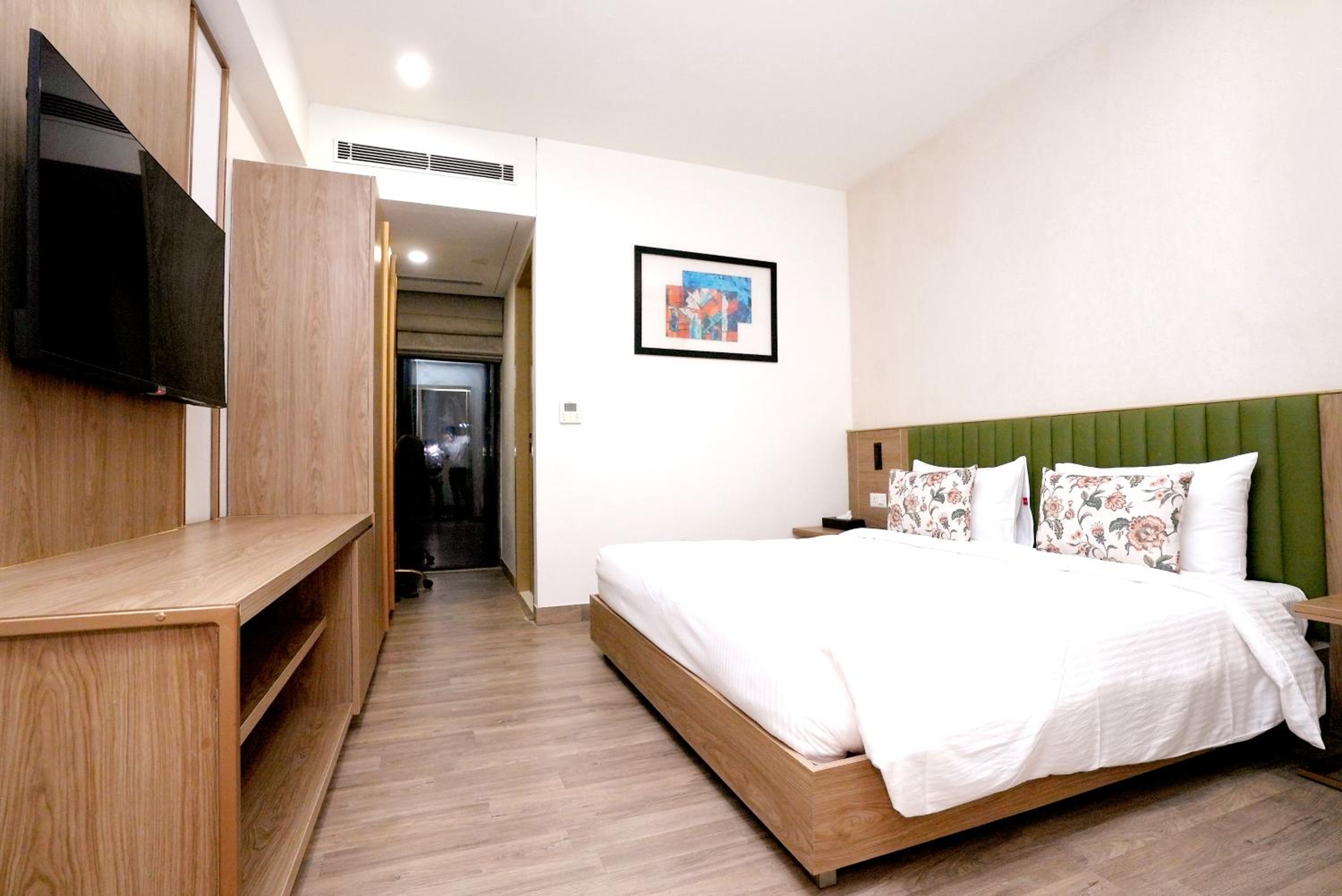 Executive Suite photo 1