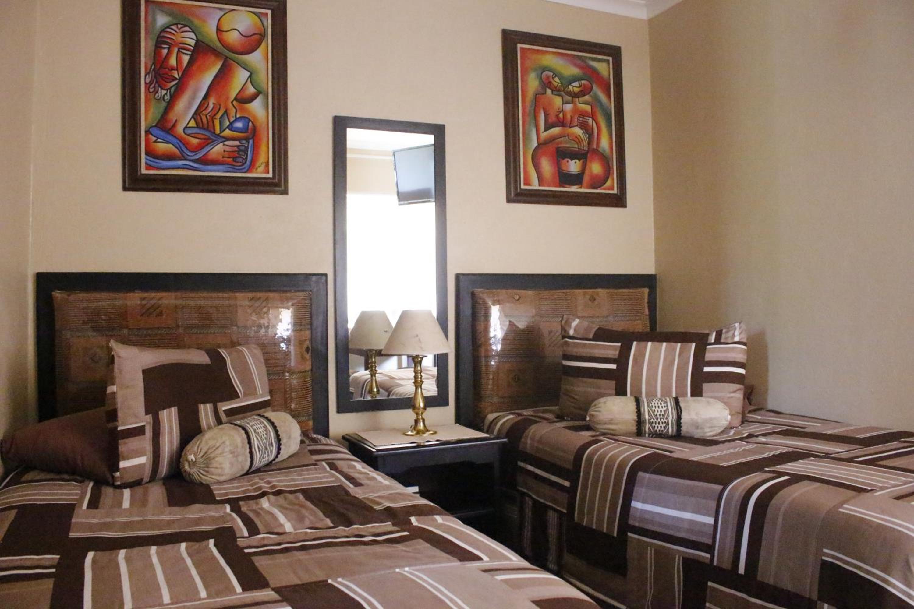 Quadruple Room - Photo 3