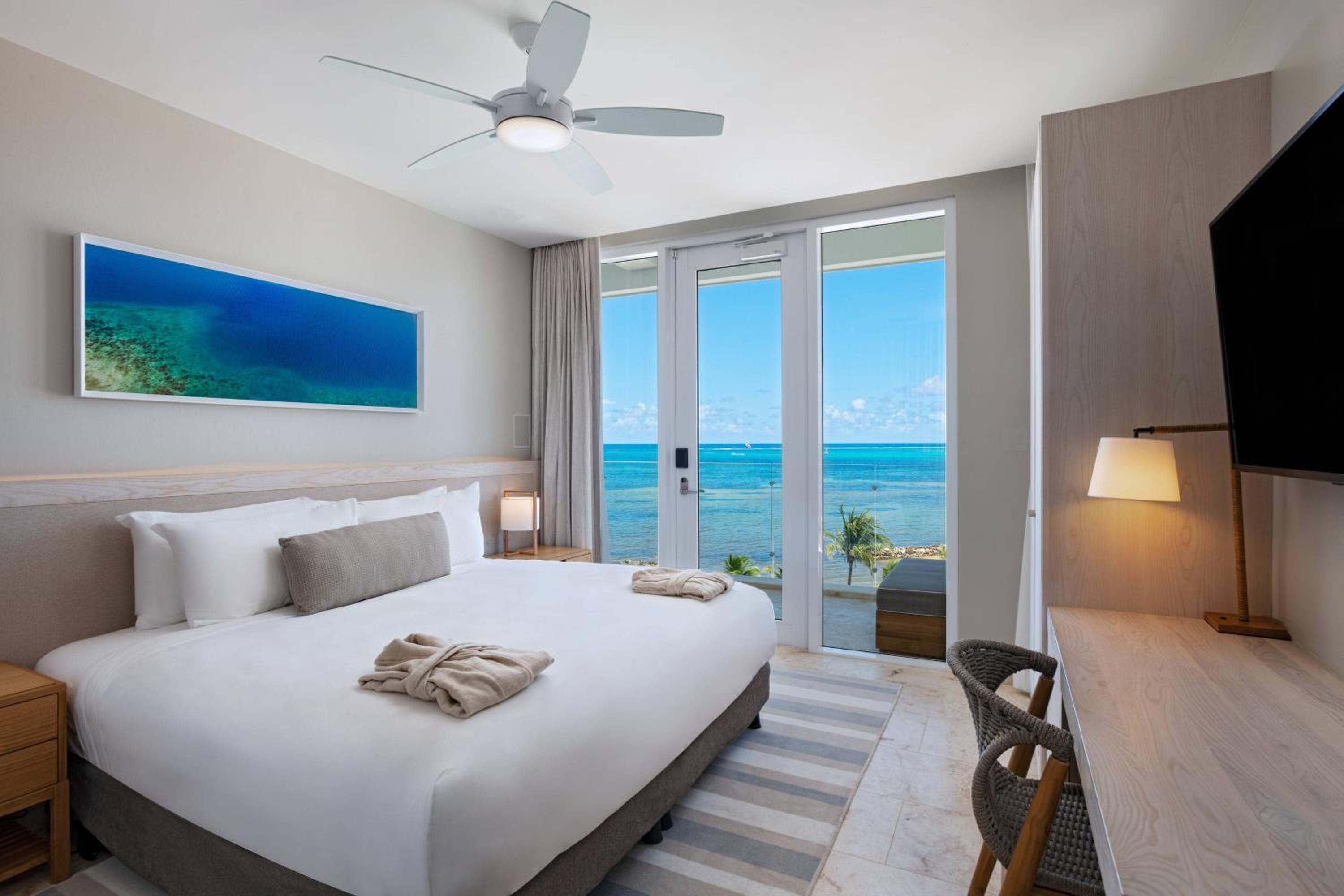Oceanview Vista Studio, 1 King - Photo 4