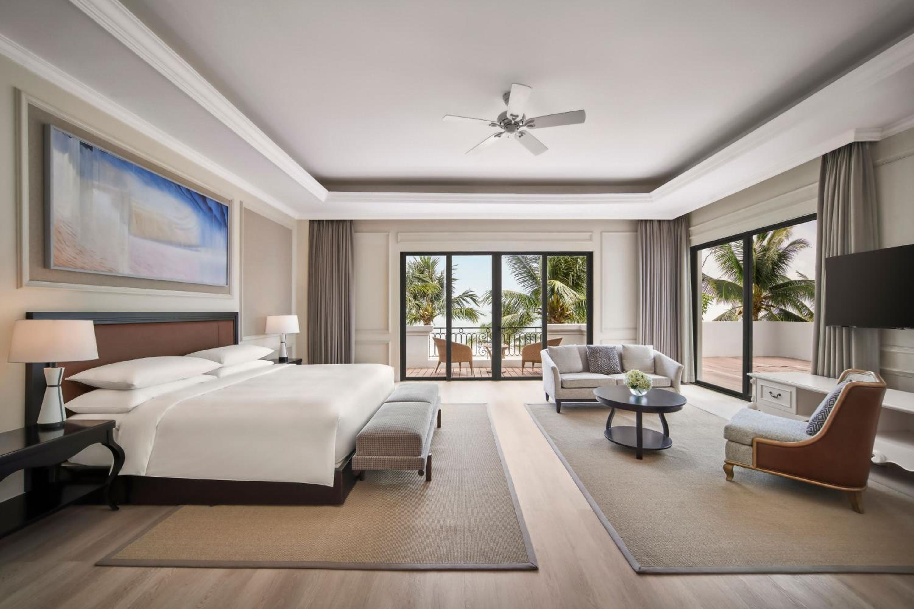Four-Bedroom Villa with Garden View, Private Pool