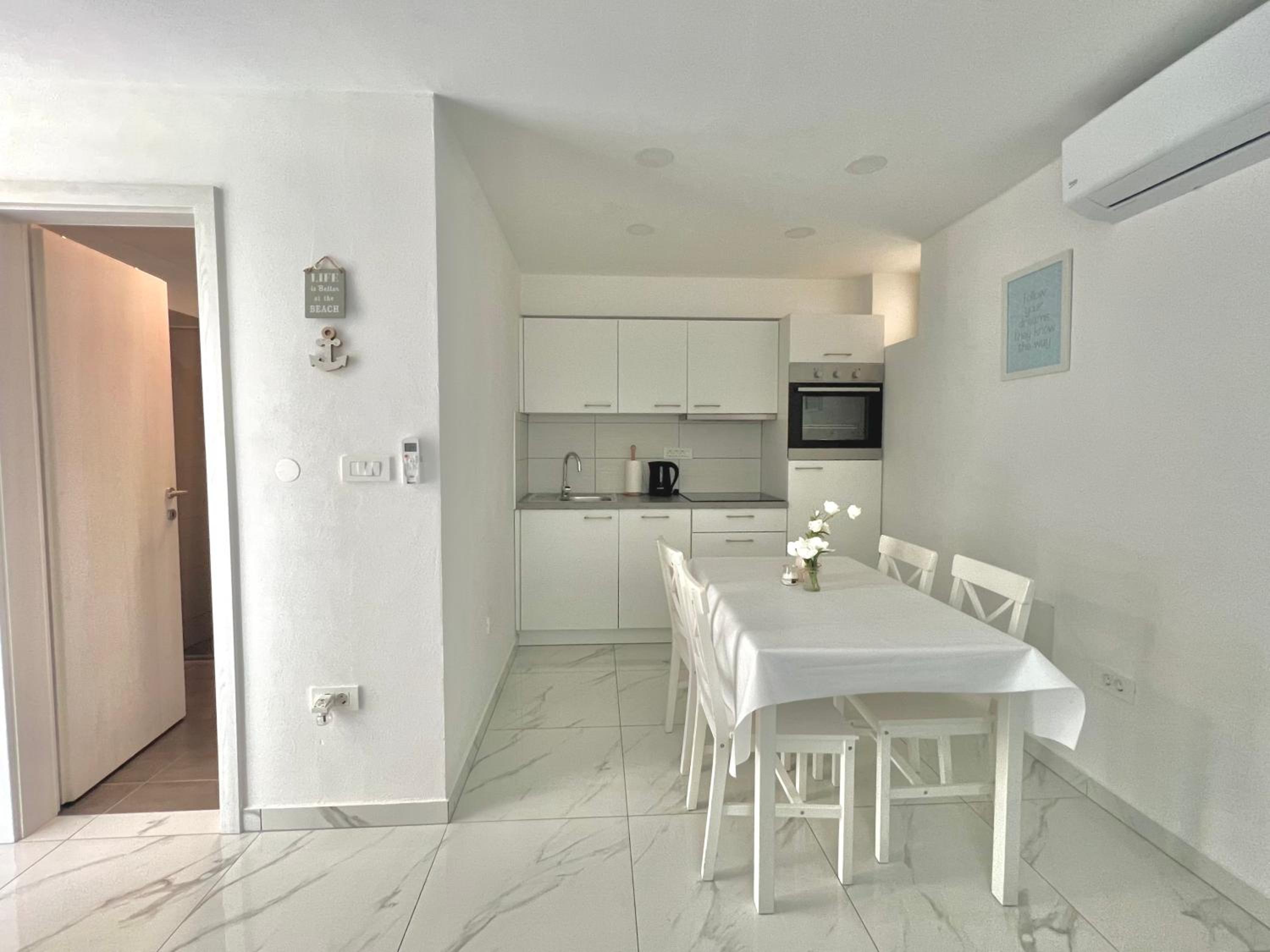 Two-Bedroom Apartment - Photo 14