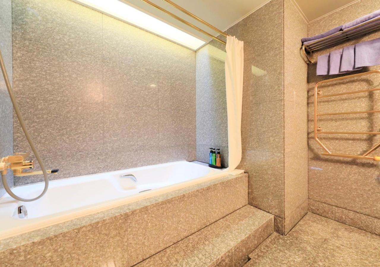 Suite With Sea View - Photo 2