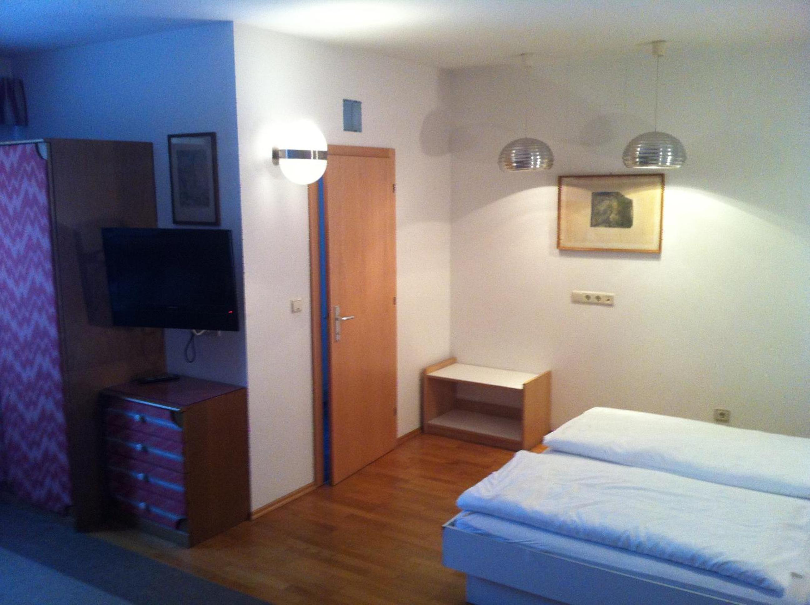 Triple Room - Photo 1