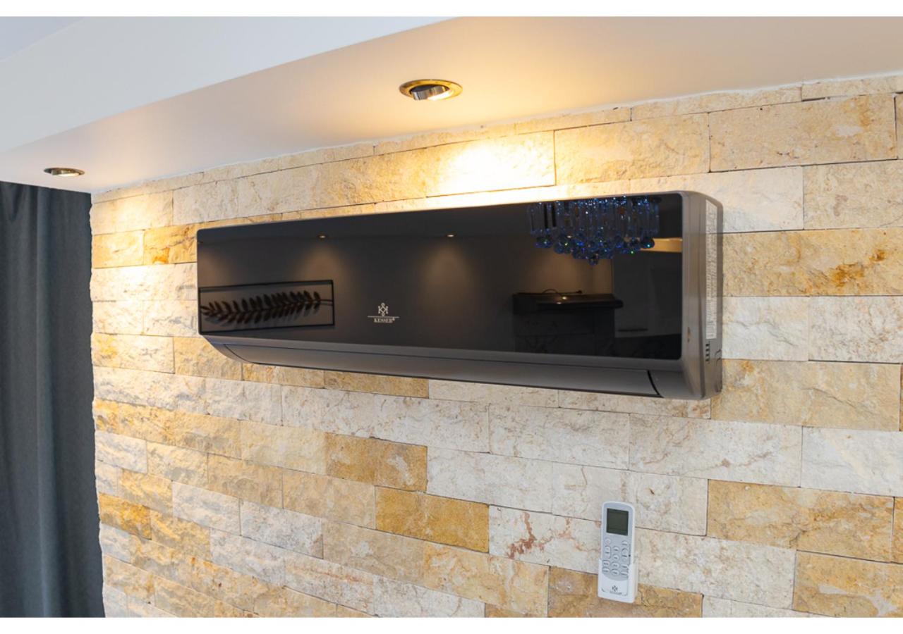 Suite with Terrace photo 2