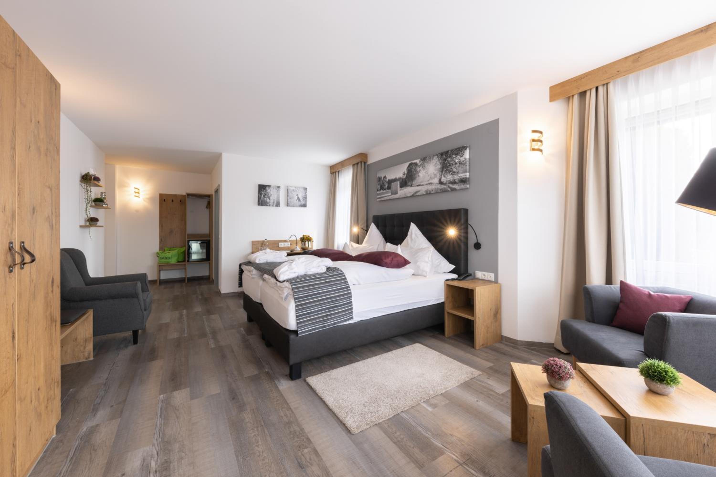 Deluxe Double Room - Photo 2