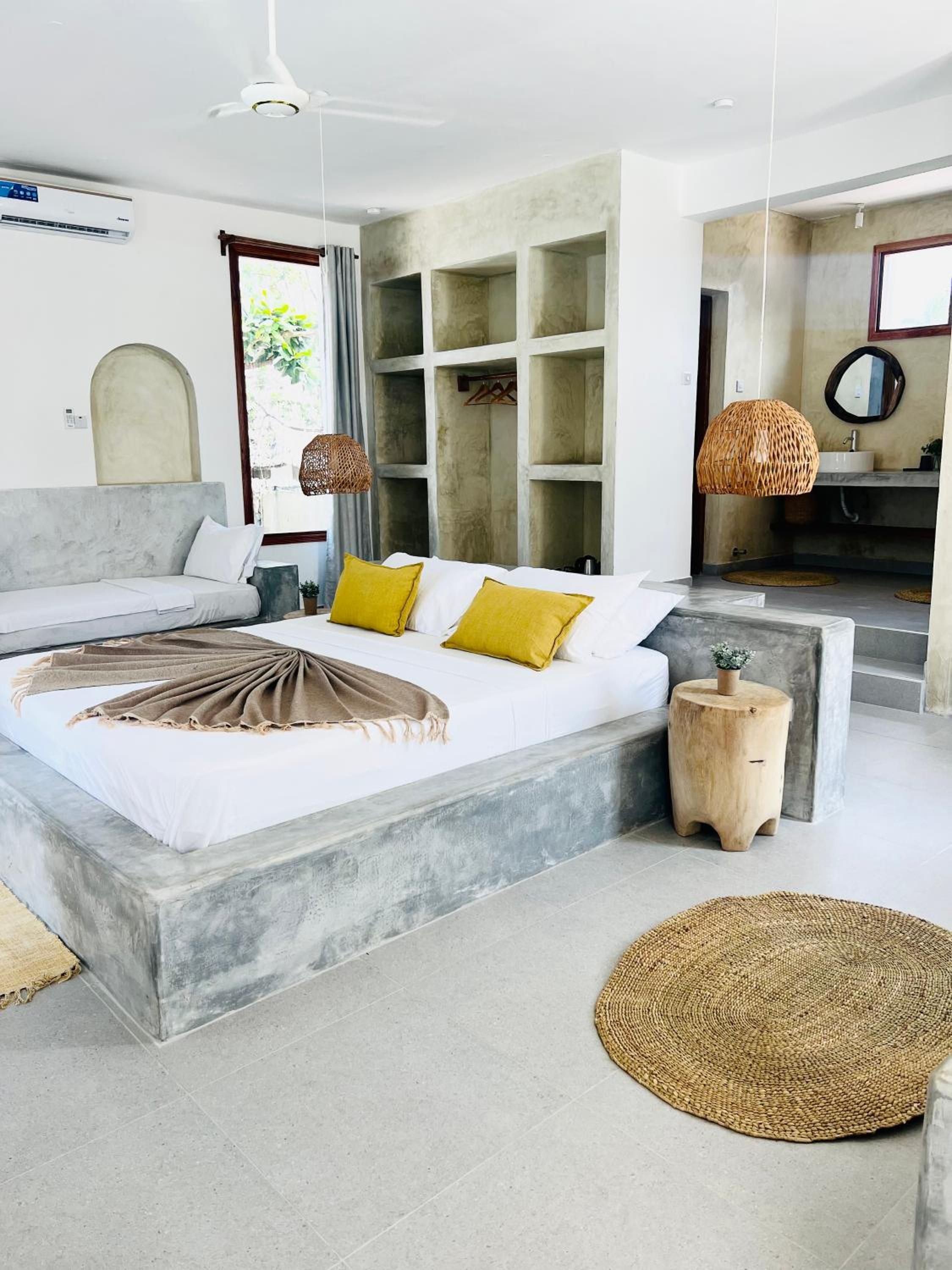 Junior Suite with Private Pool - Photo 14