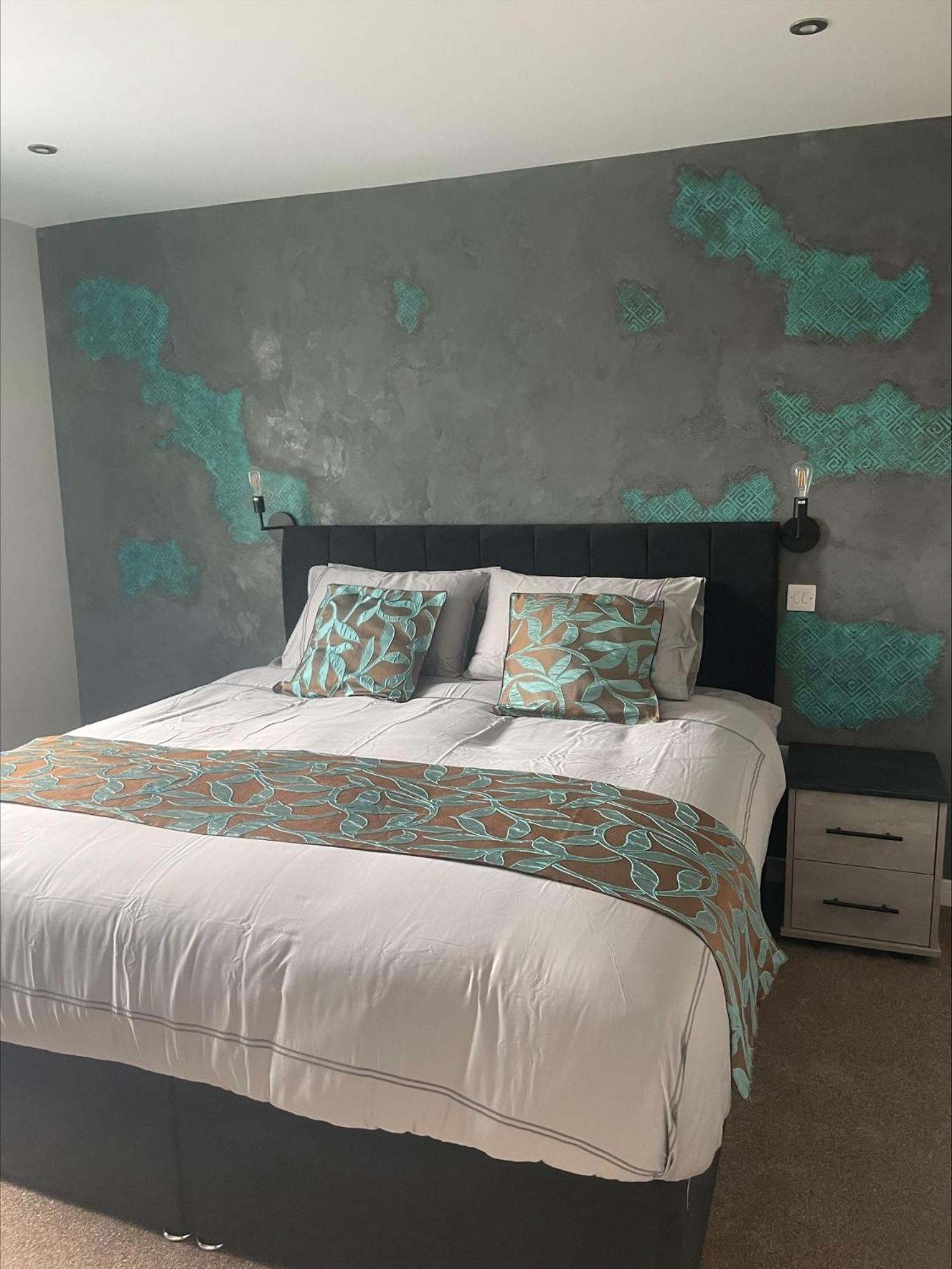 Standard King Room - Photo 1