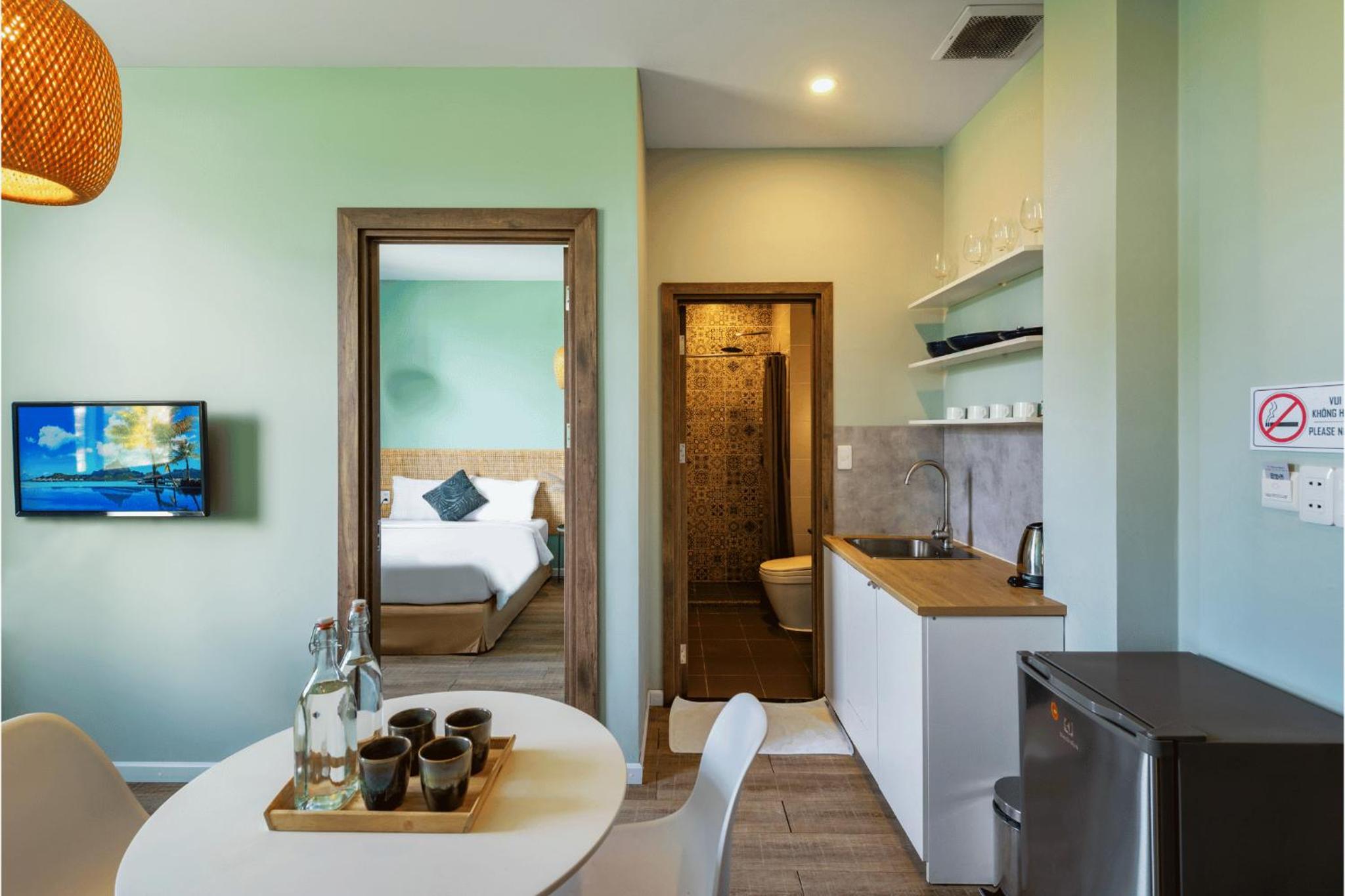 Two-Bedroom Apartment - Photo 15