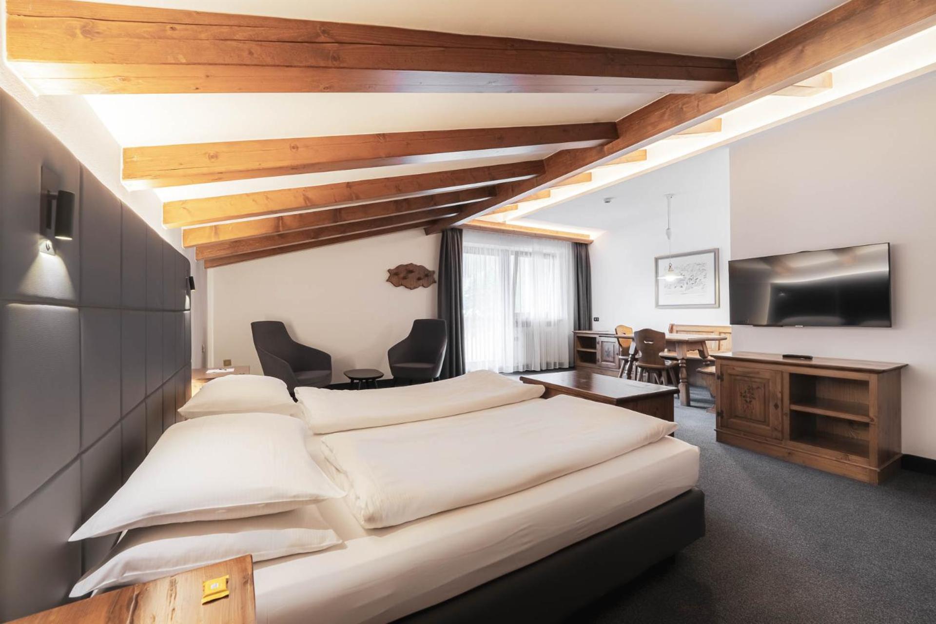 Double Room - Photo 3