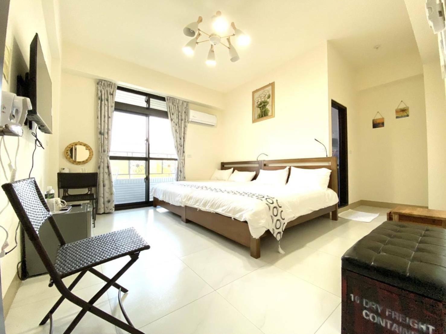 Quadruple Room with Balcony photo 2
