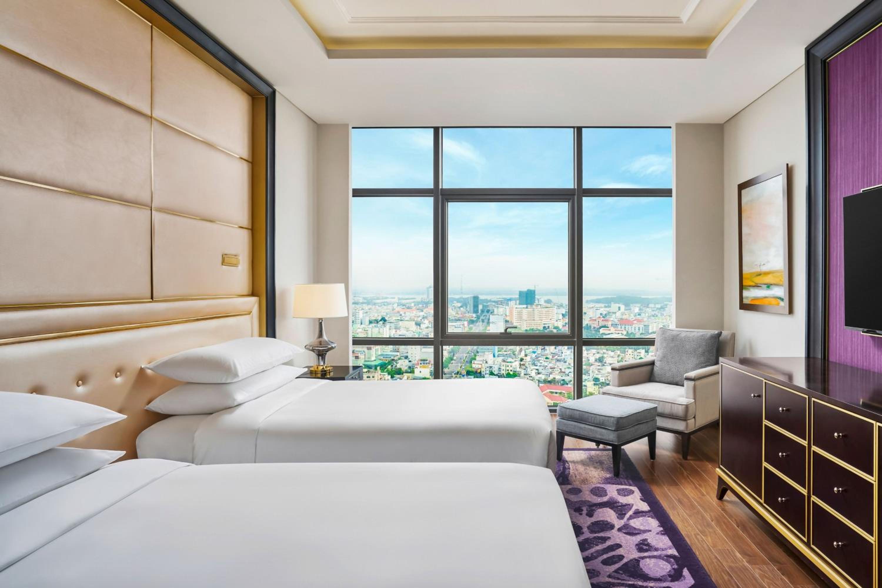 Twin Room with River View photo 1
