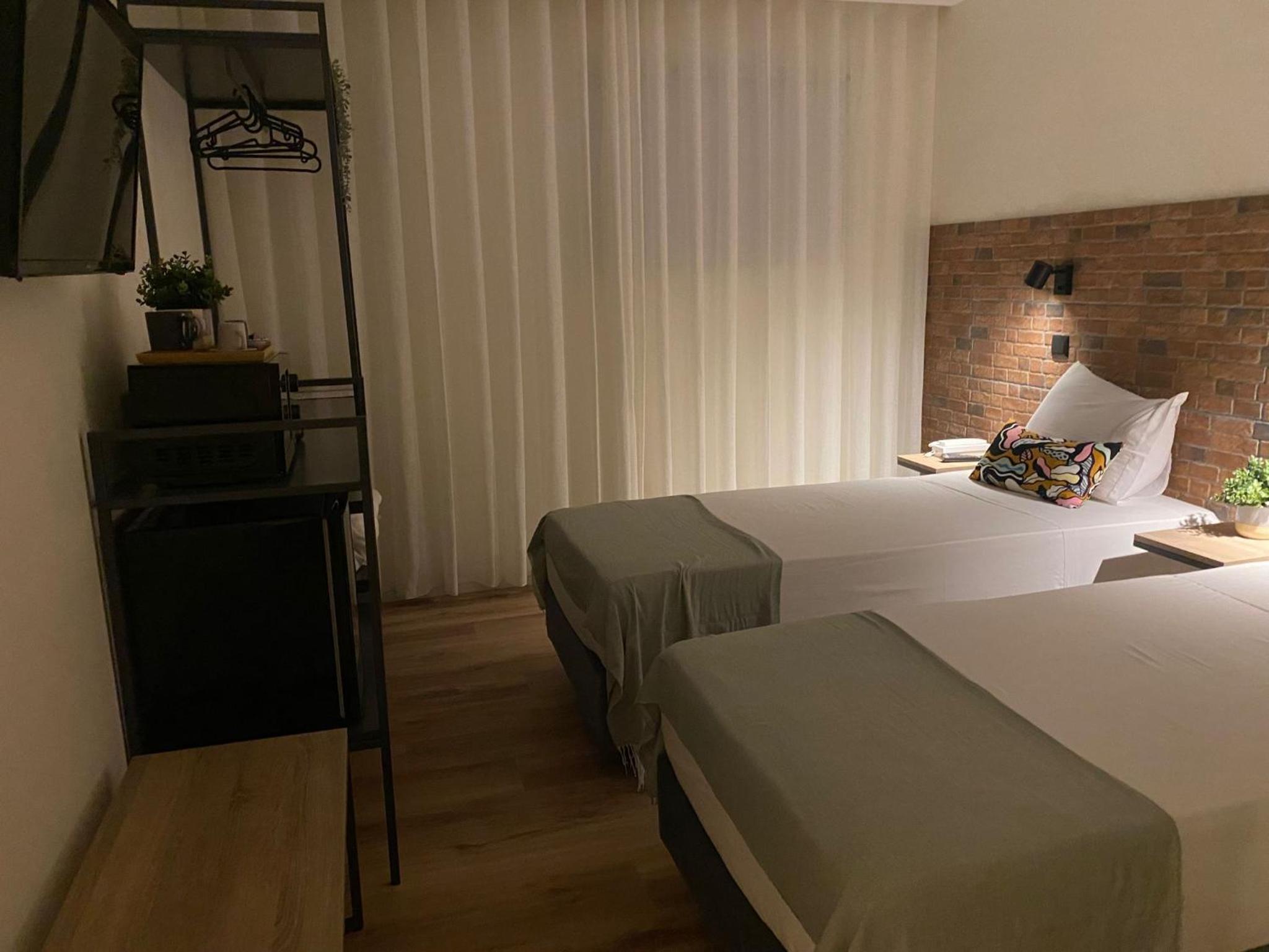 Deluxe Twin Room - Photo 1