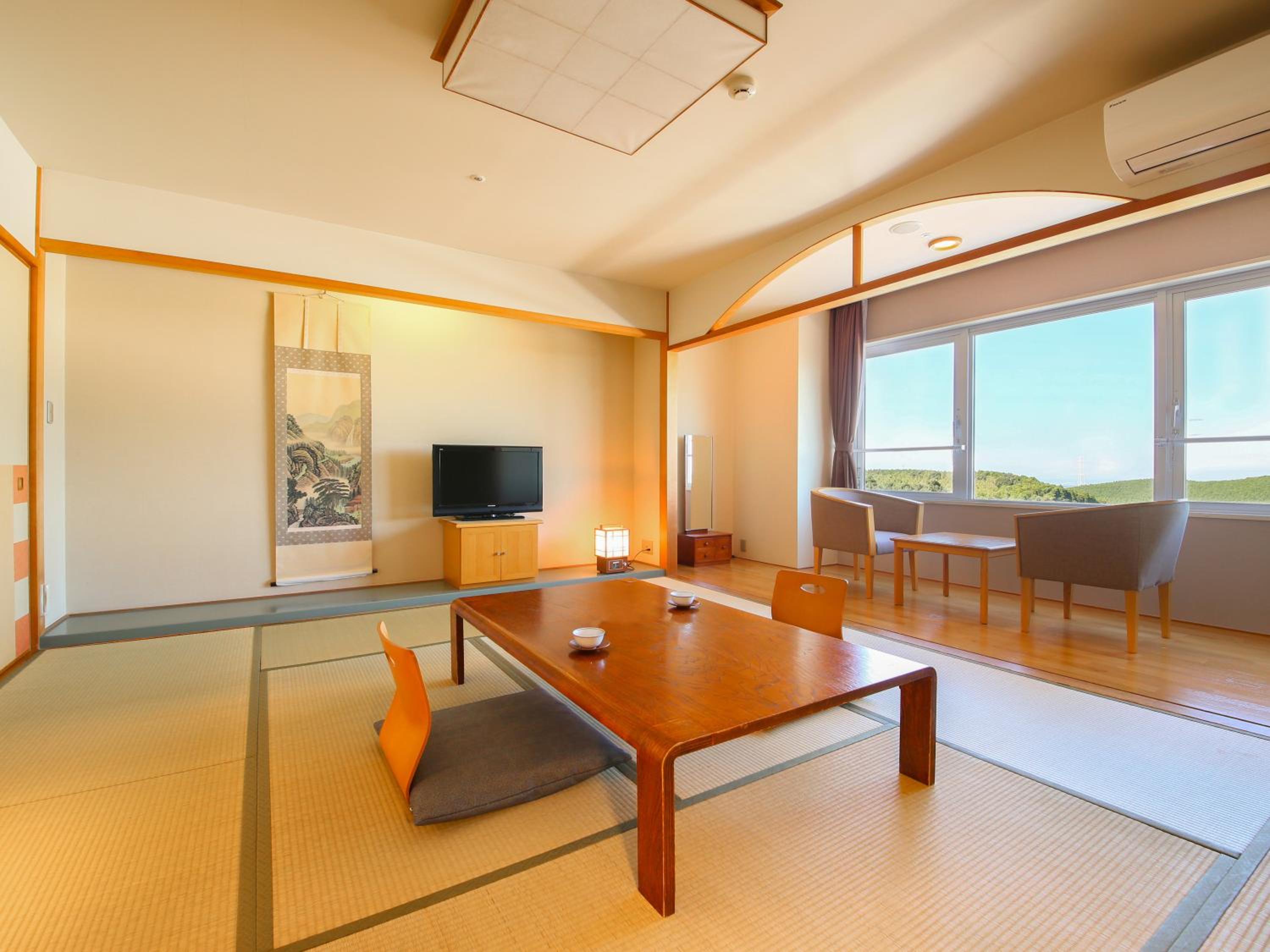 Standard Japanese-Style-Room 38 square yards - Shared Bathroom - Non-Smoking photo 2
