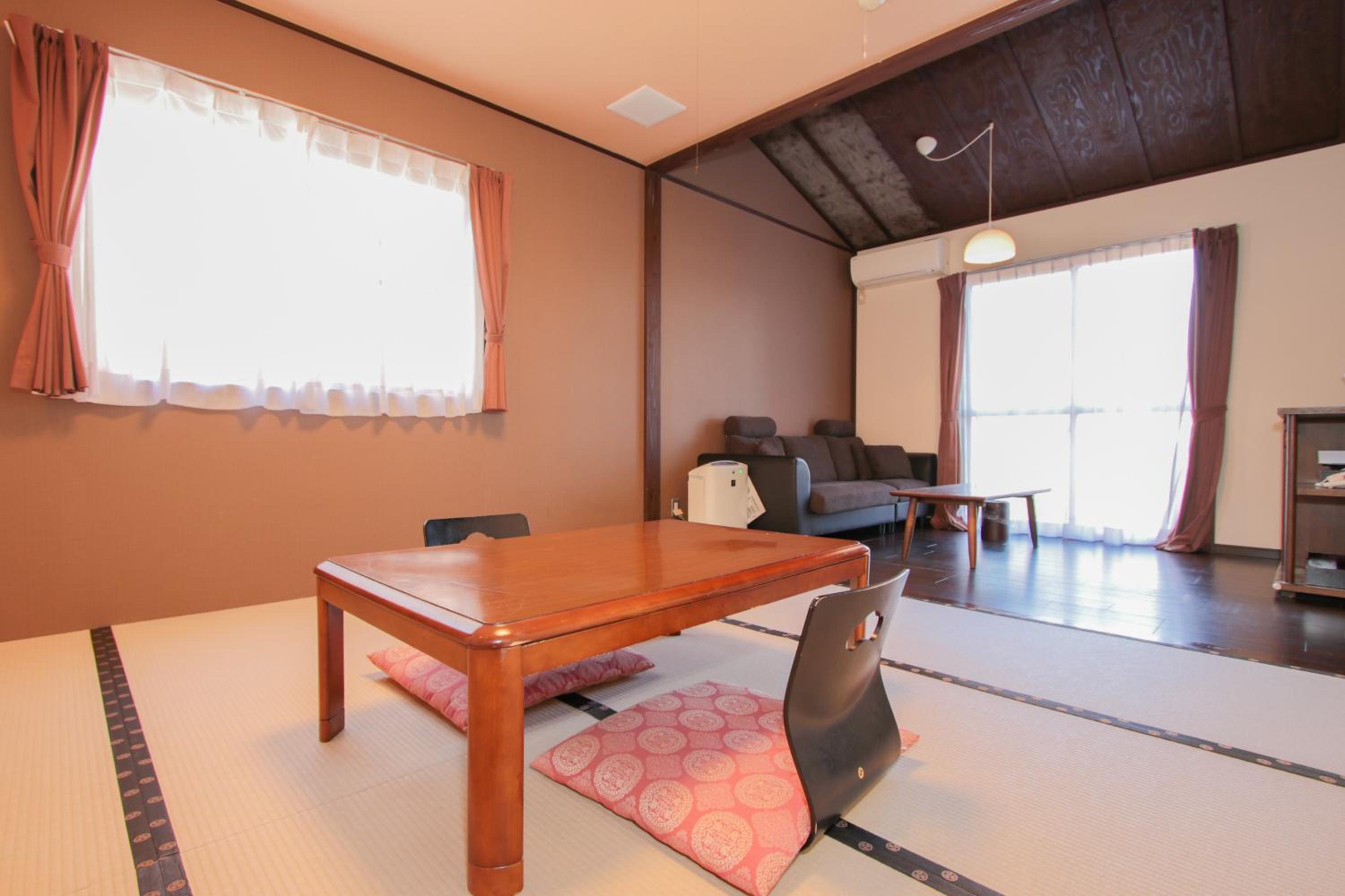 Superior Japanese-Style-Room (independent guest cottage) - Indoor Bath - Non-Smoking photo 3
