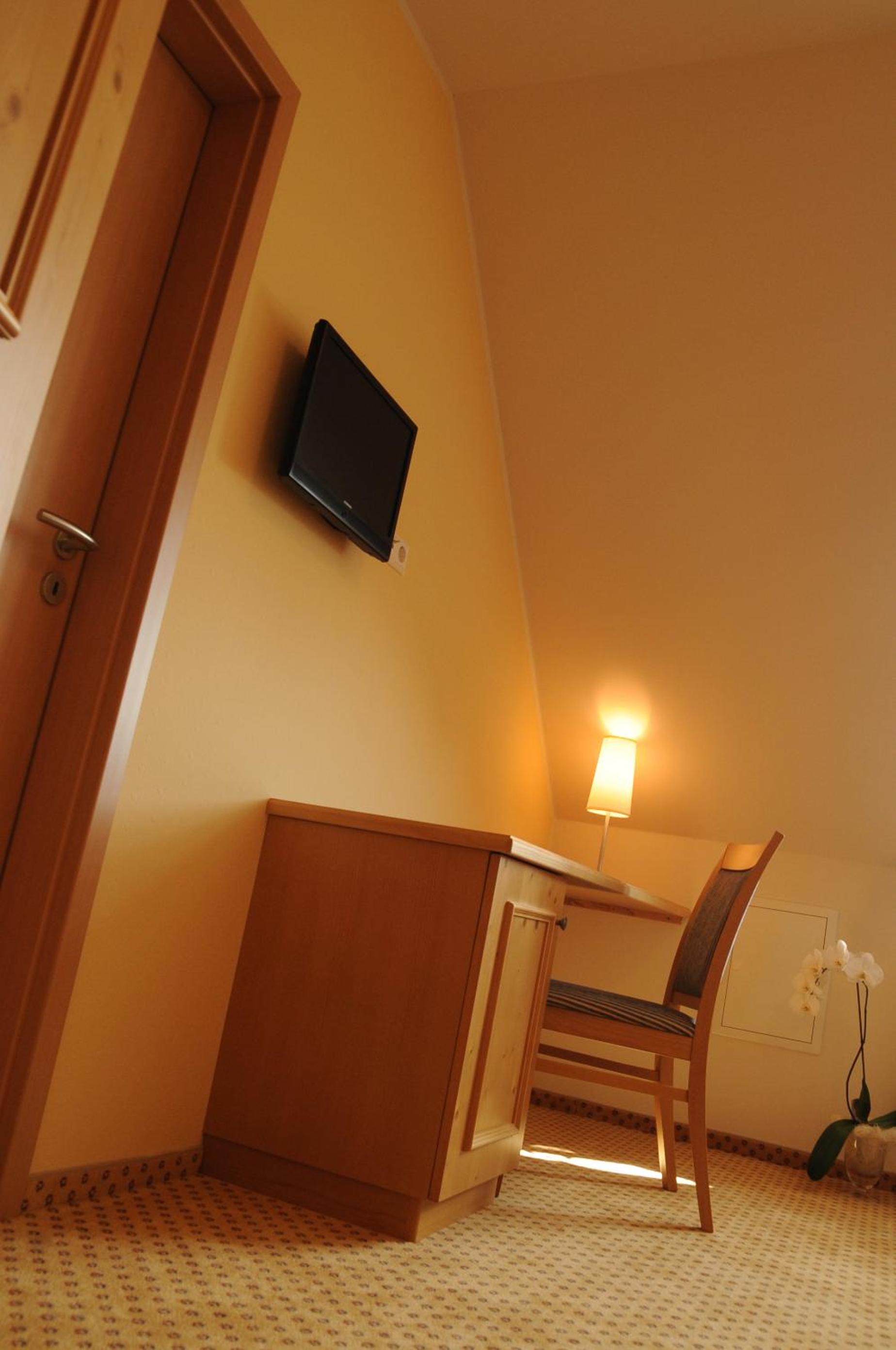 Double Room - Photo 1