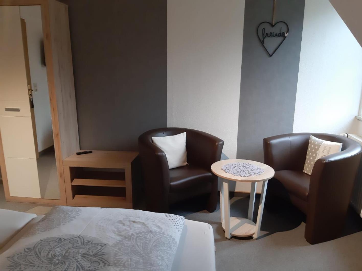 Double Room with Private External Bathroom photo 1