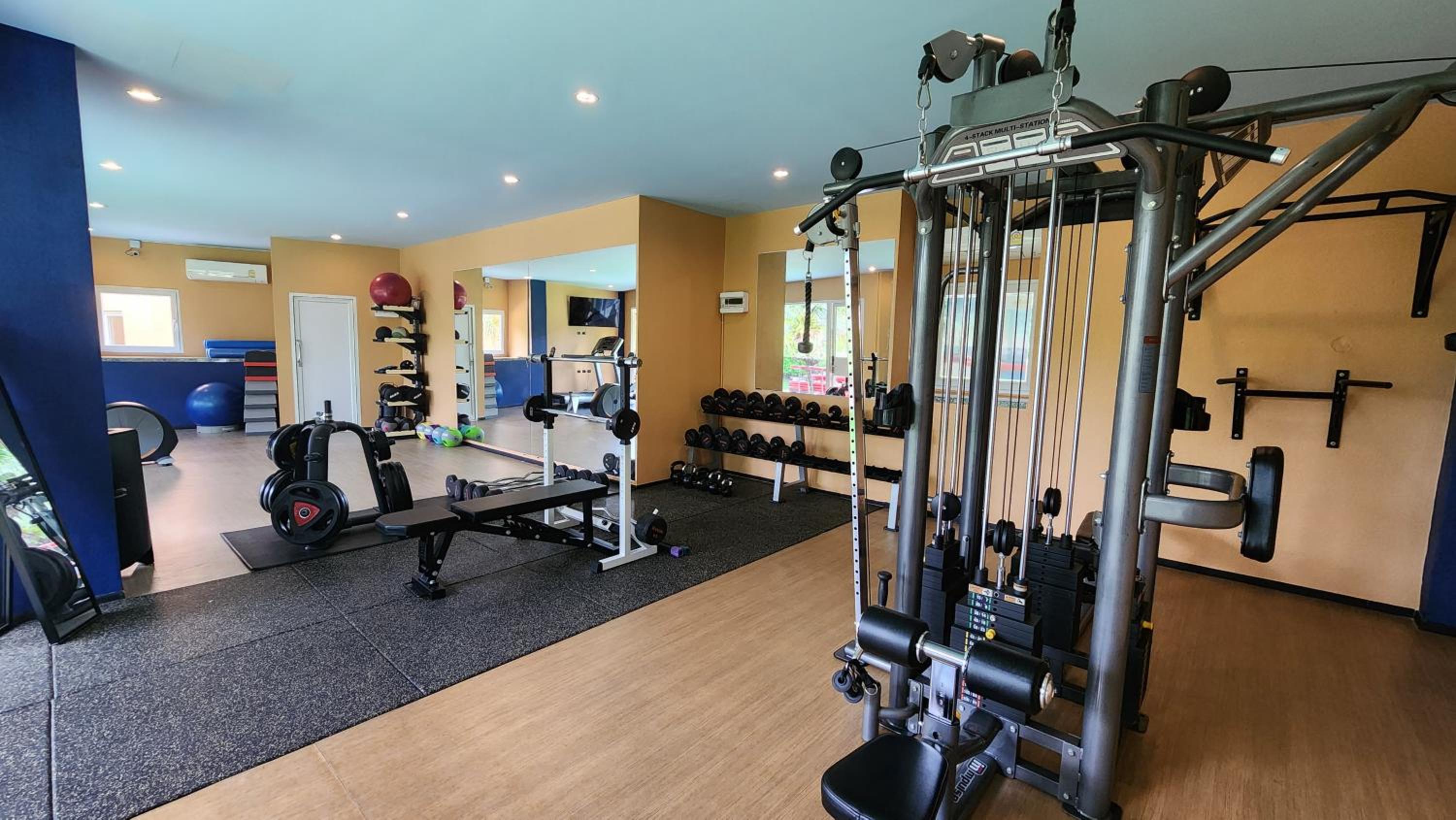 Three-Bedroom Villa - Photo 4