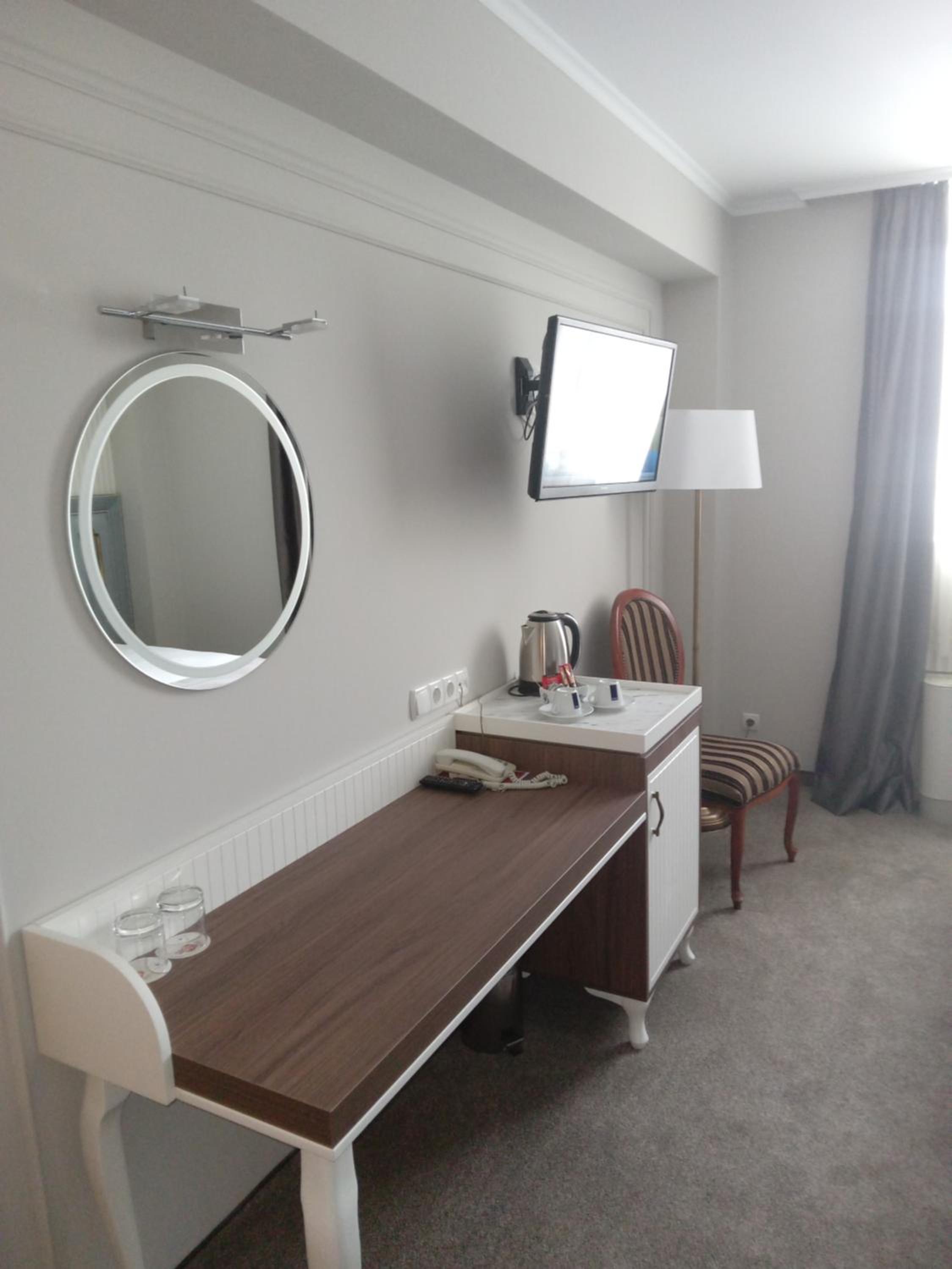 Deluxe Double or Twin Room - Photo 40