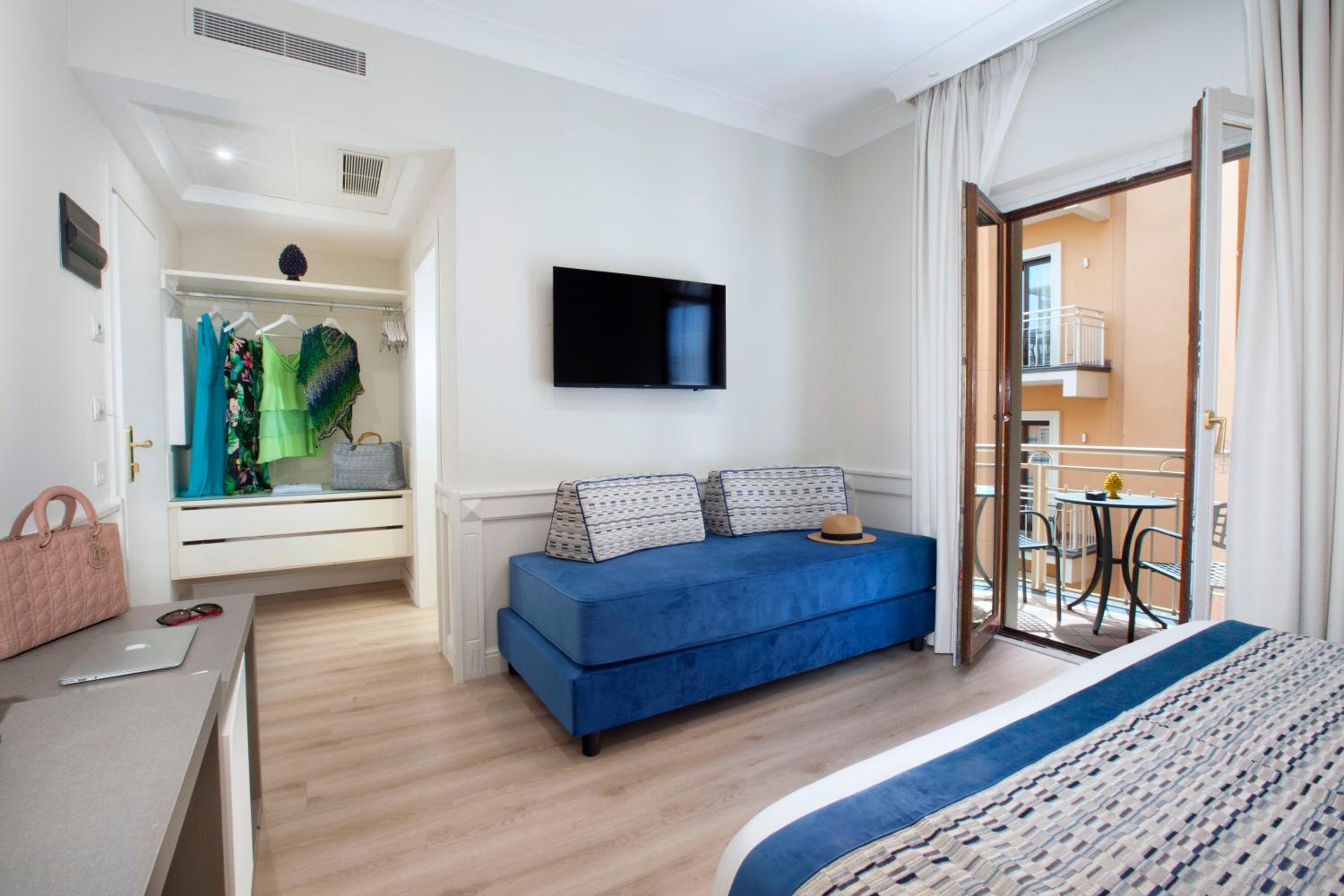 Deluxe Double or Twin Room with Balcony