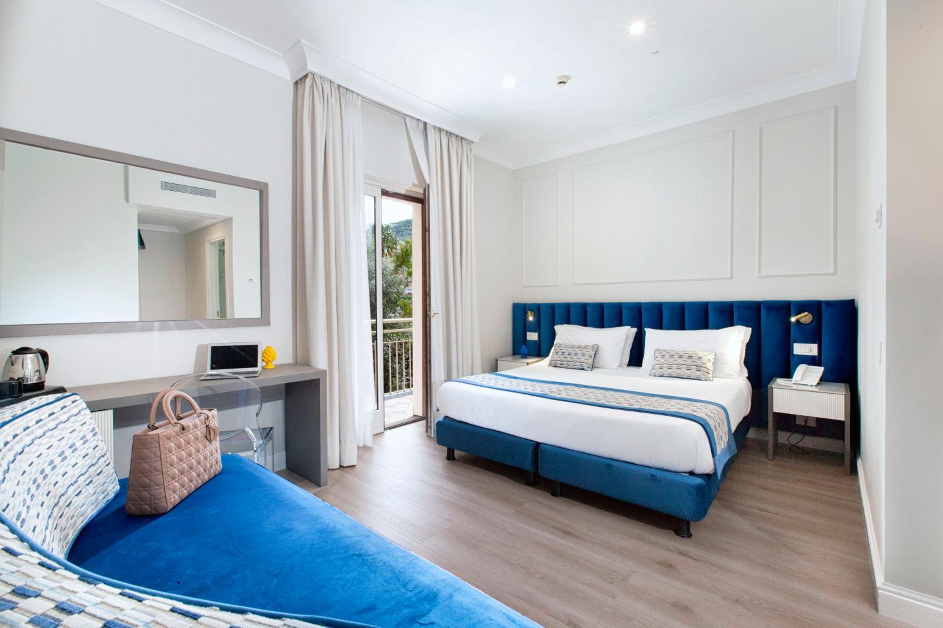 Deluxe Double or Twin Room with Balcony