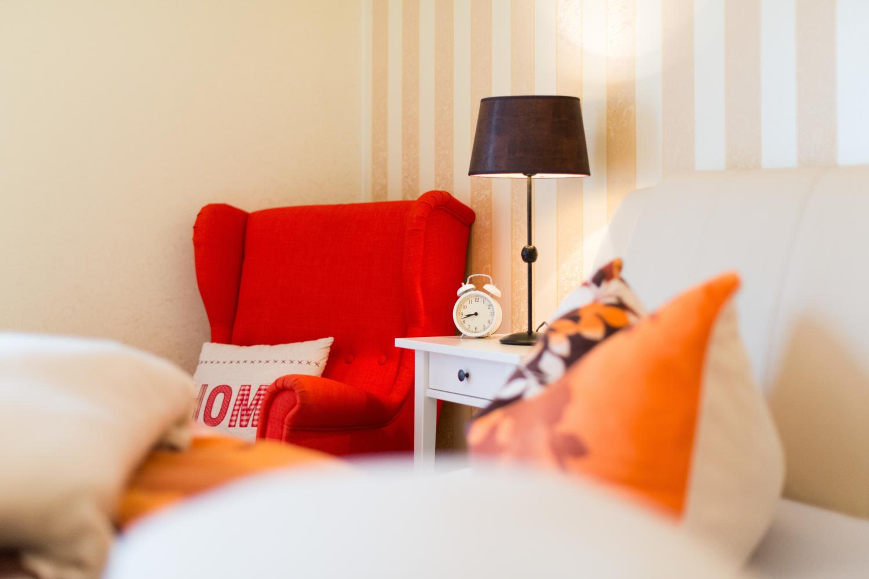 Double Room with Balcony - Photo 2