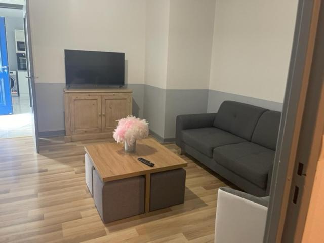 Standard Apartment photo 3