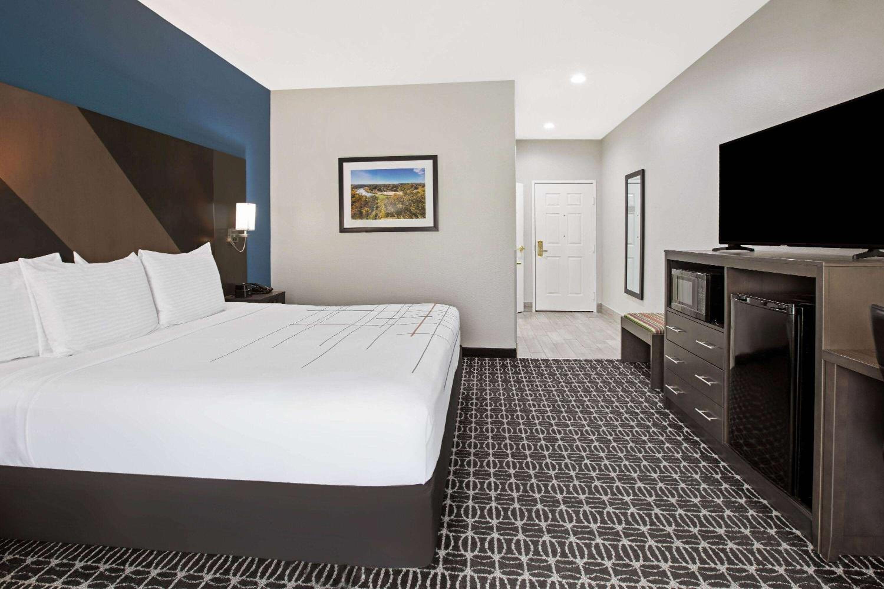 King Room - Mobility Access/Non-Smoking
