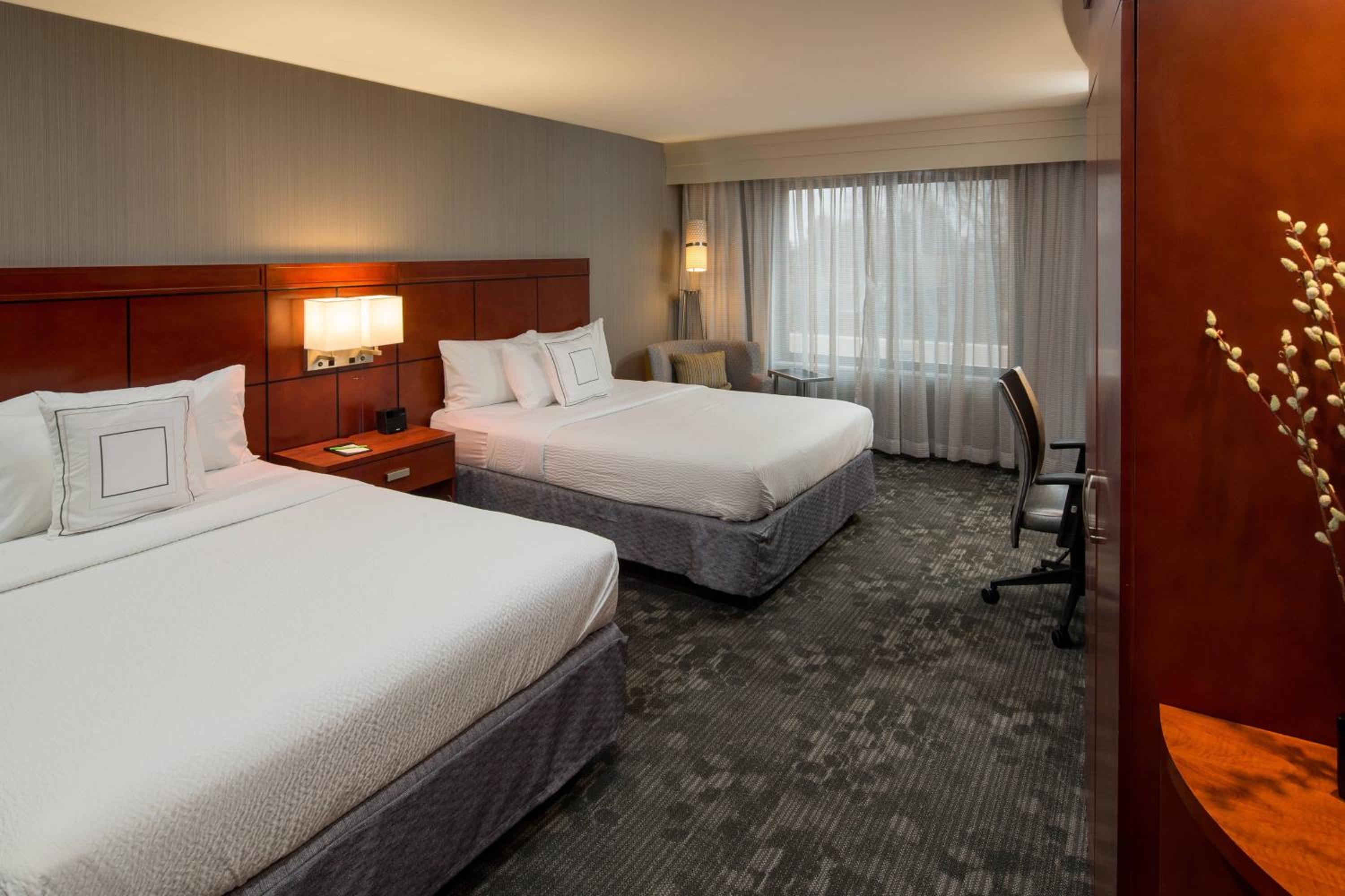 Executive Queen Room with 2 Queen Beds