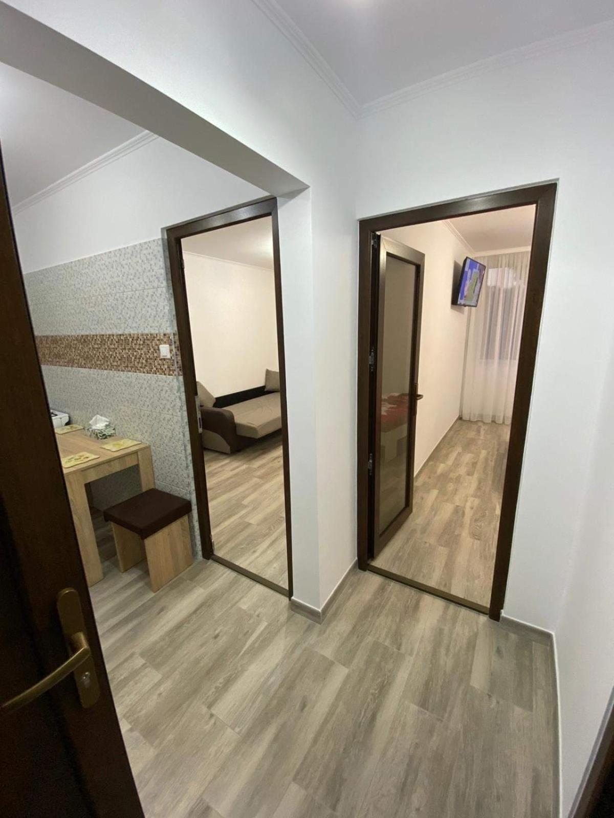 Two-Bedroom Apartment photo 2