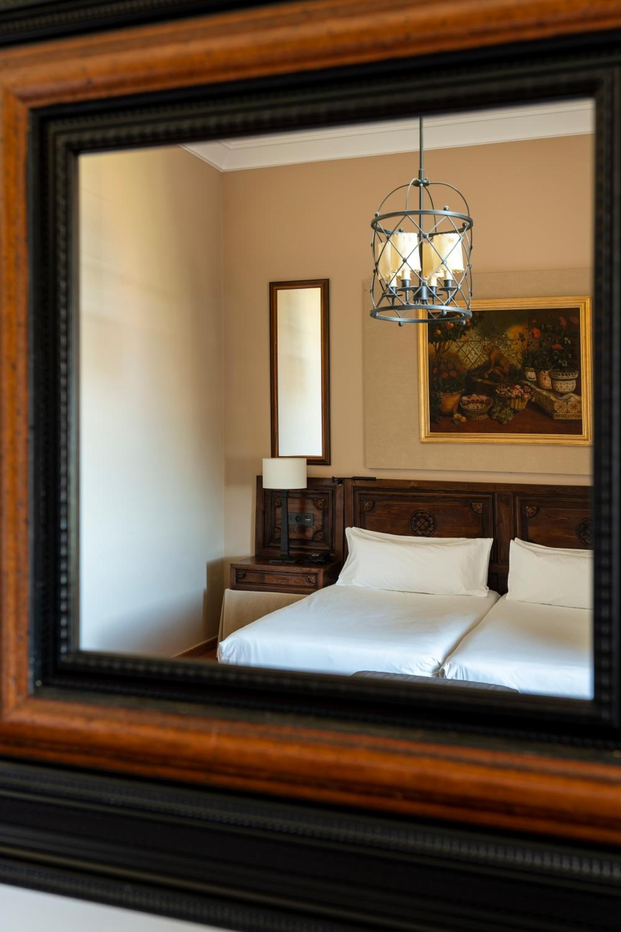 Standard Double Room - Photo 4