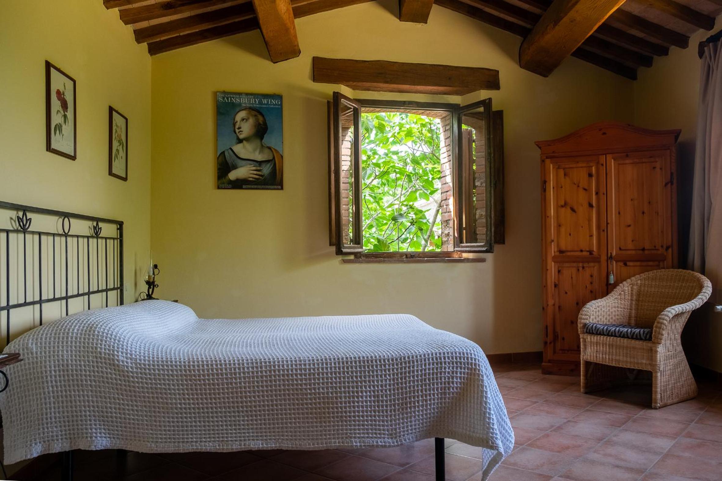 Triple Room - Photo 1