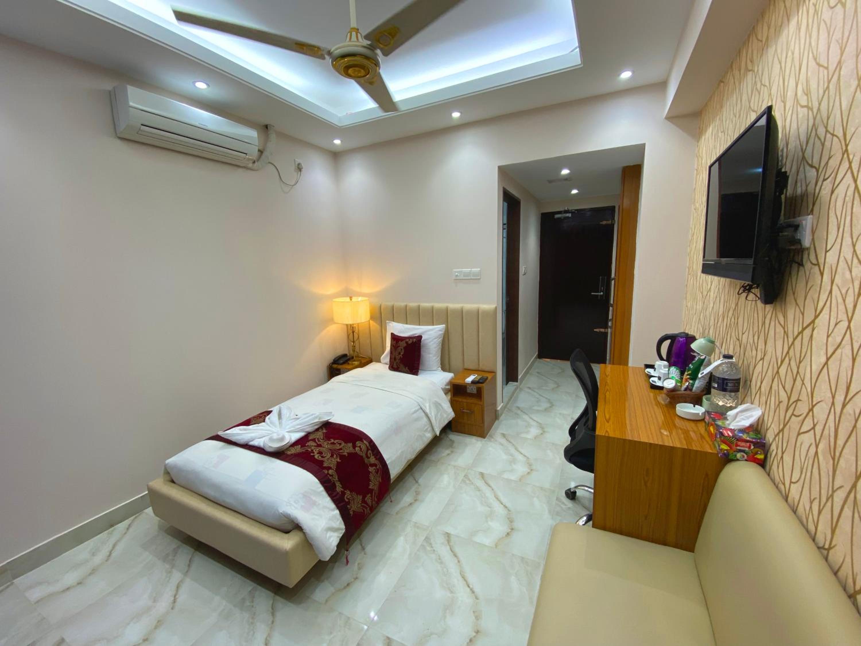 Deluxe Single Room photo 1