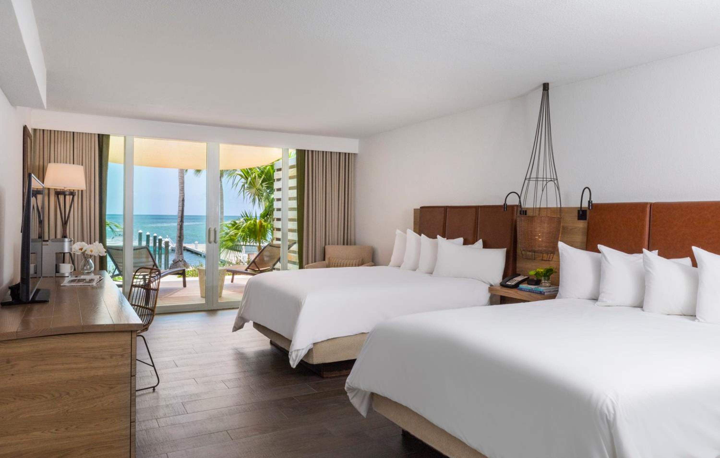 Quadruple Room with Sea View - Photo 1