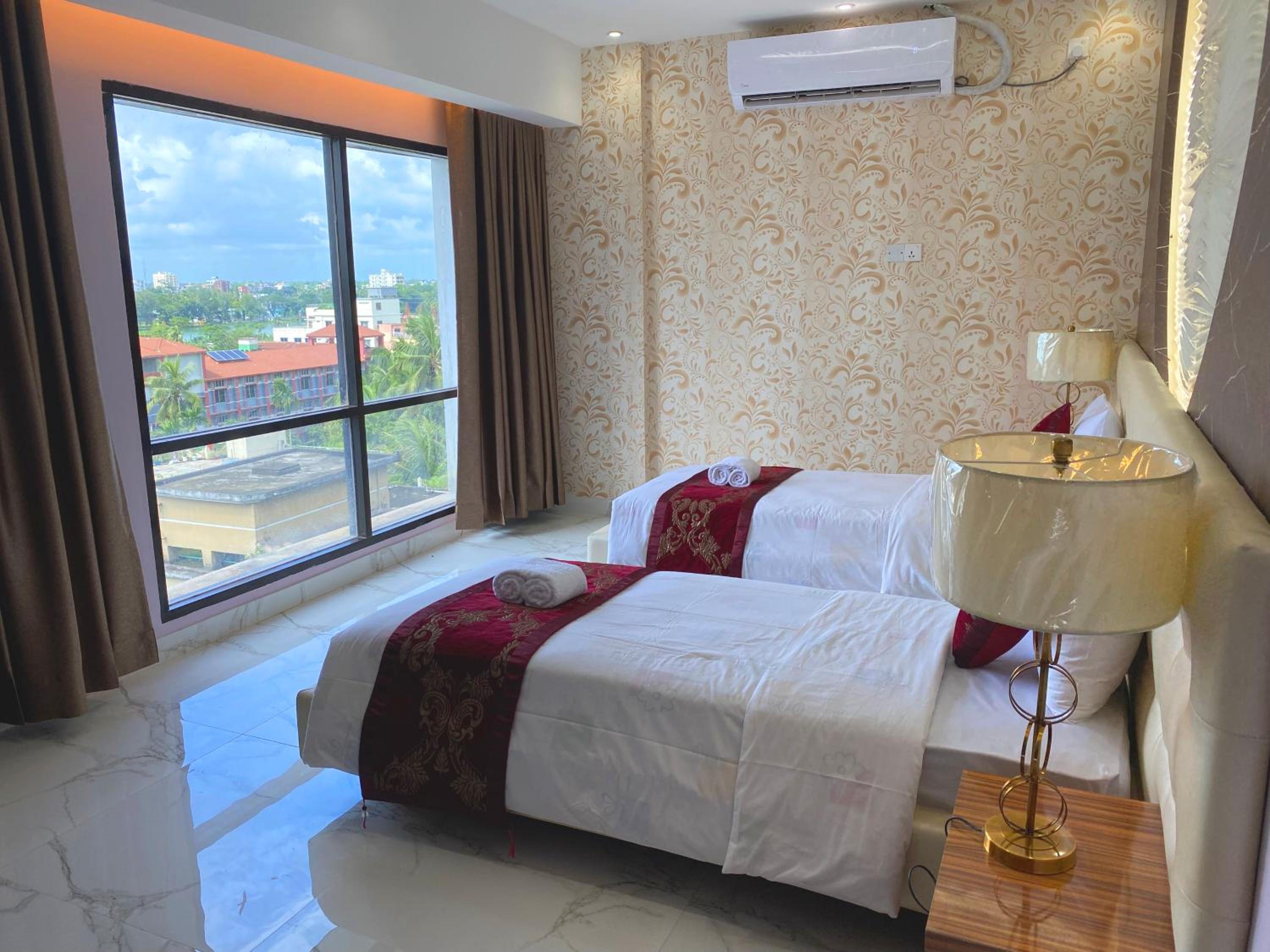 Deluxe Twin Room photo 1